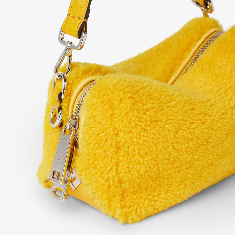 FENDI Fendi Lui Small outlook