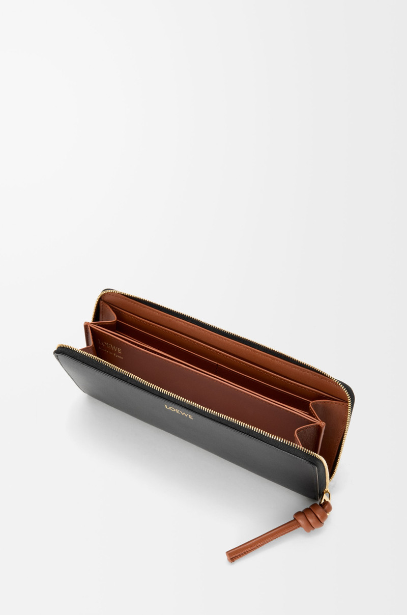 Loewe Knot zip around wallet in shiny nappa calfskin outlook