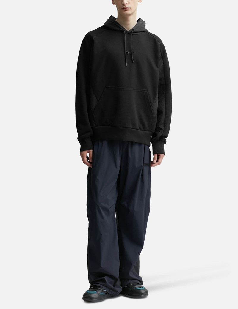 Reebok WOVEN BLOCKED HOODIE outlook