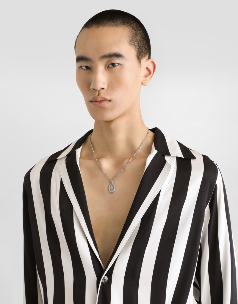 Dolce & Gabbana Metal necklace with engraved medallion outlook