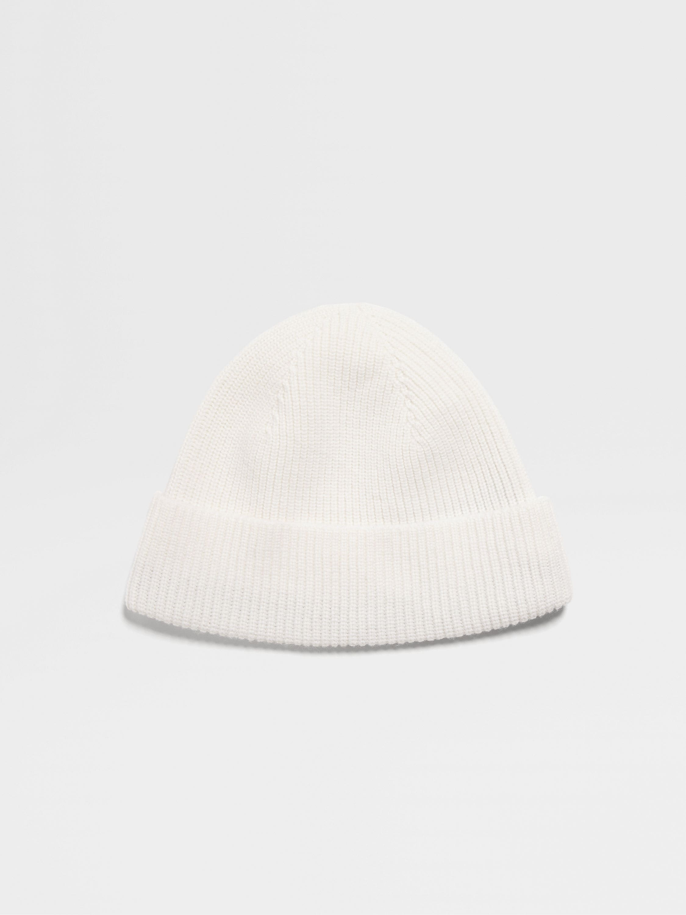 WHITE OASI CASHMERE BEANIE - 3