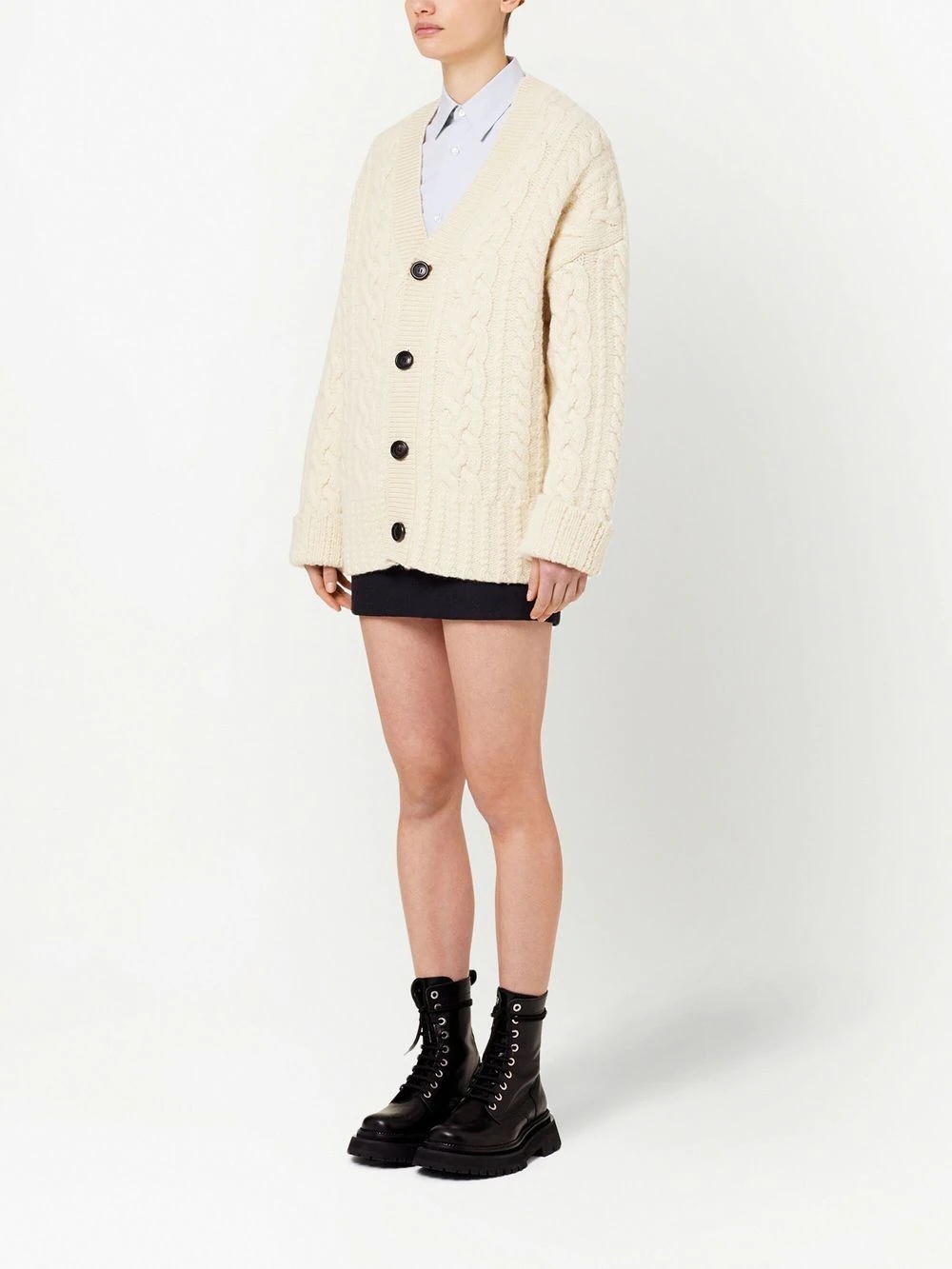 V-neck cable knit cardigan - 3