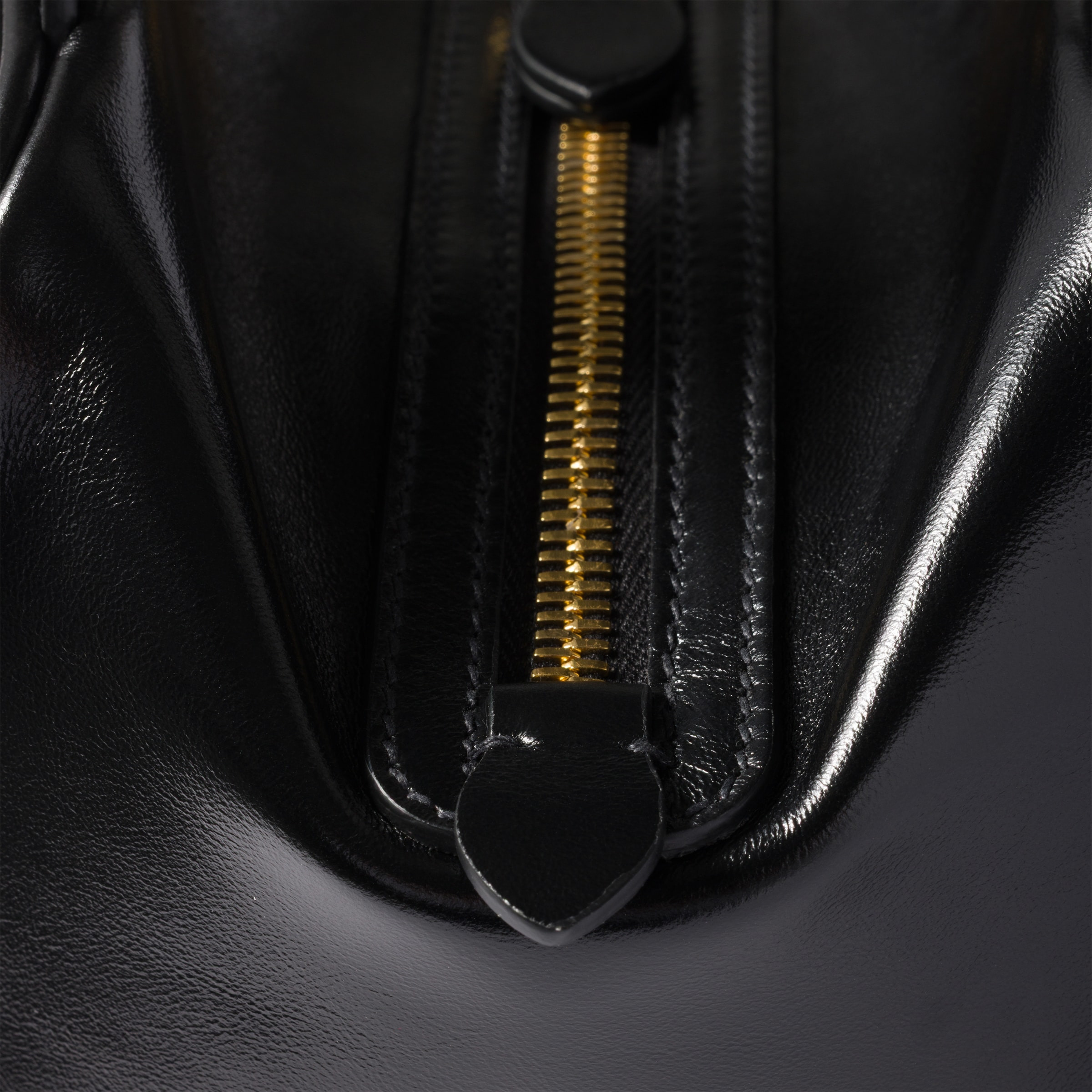 Leather top-handle bag - 7