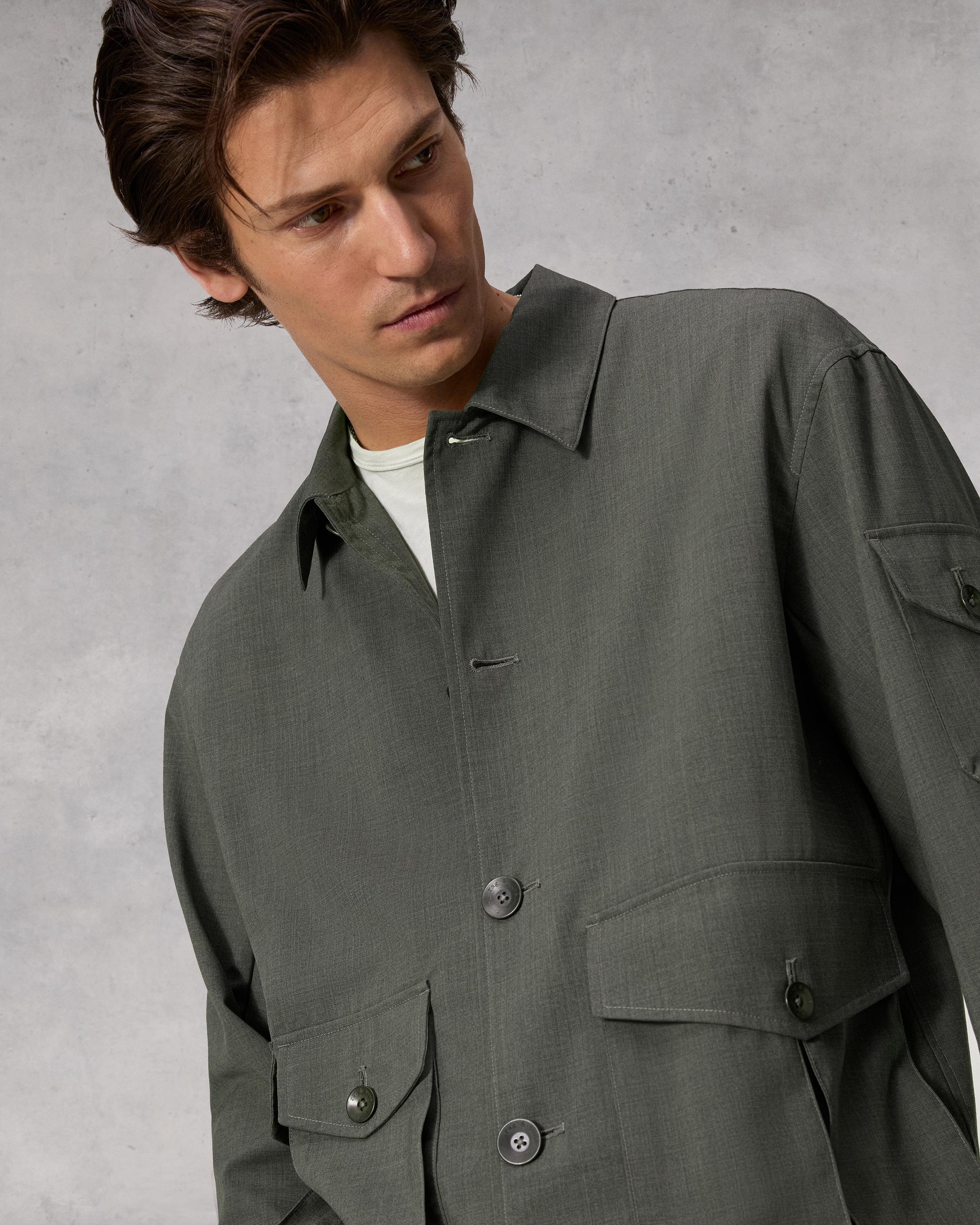 Cade Tropical Wool Jacket
Oversized Fit - 7