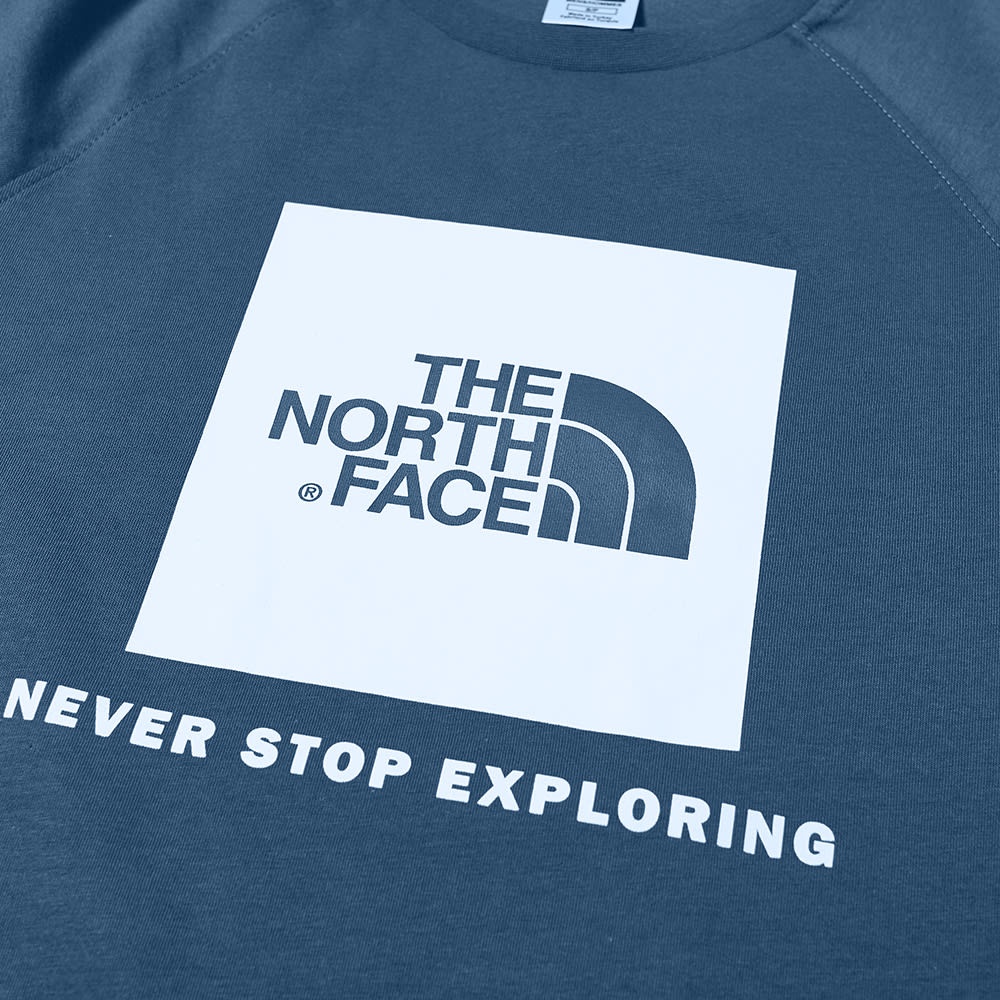 The North Face Raglan Redbox Tee - 2