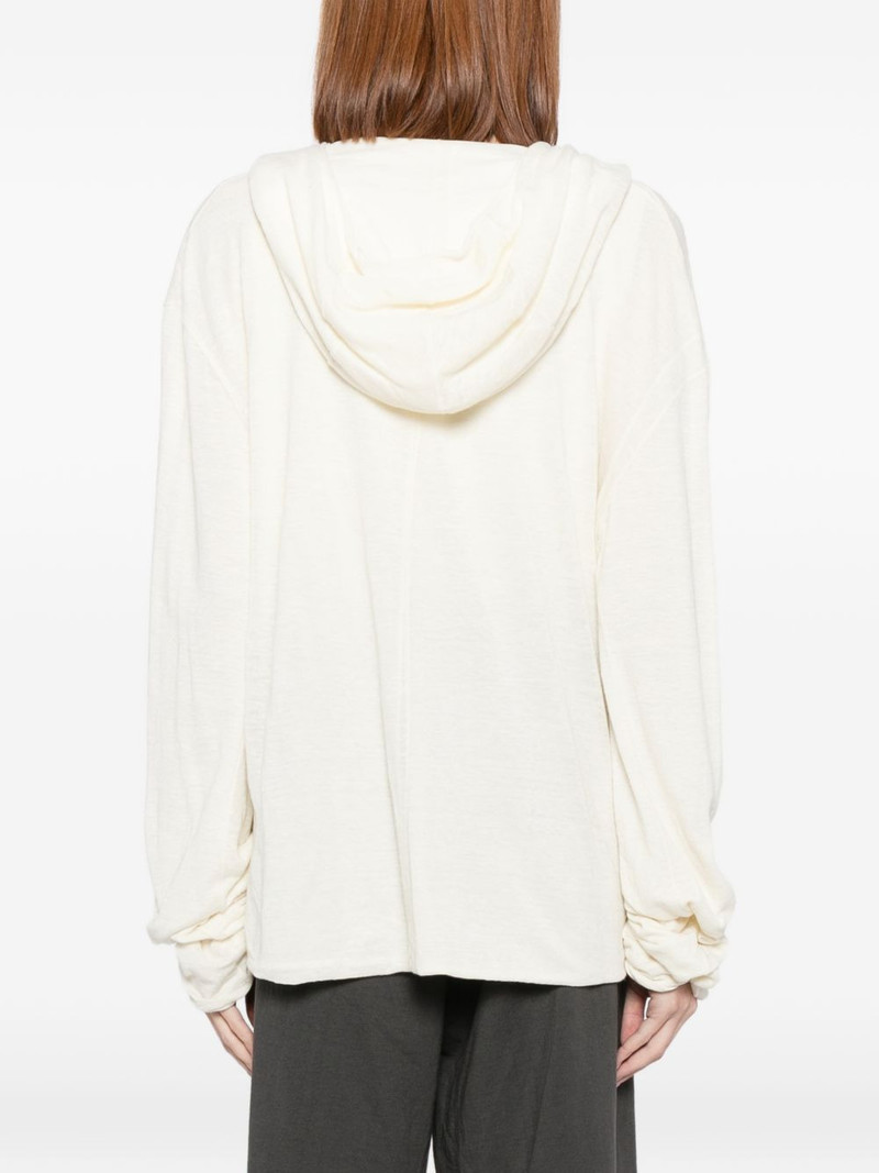 long-sleeved hoodie 4