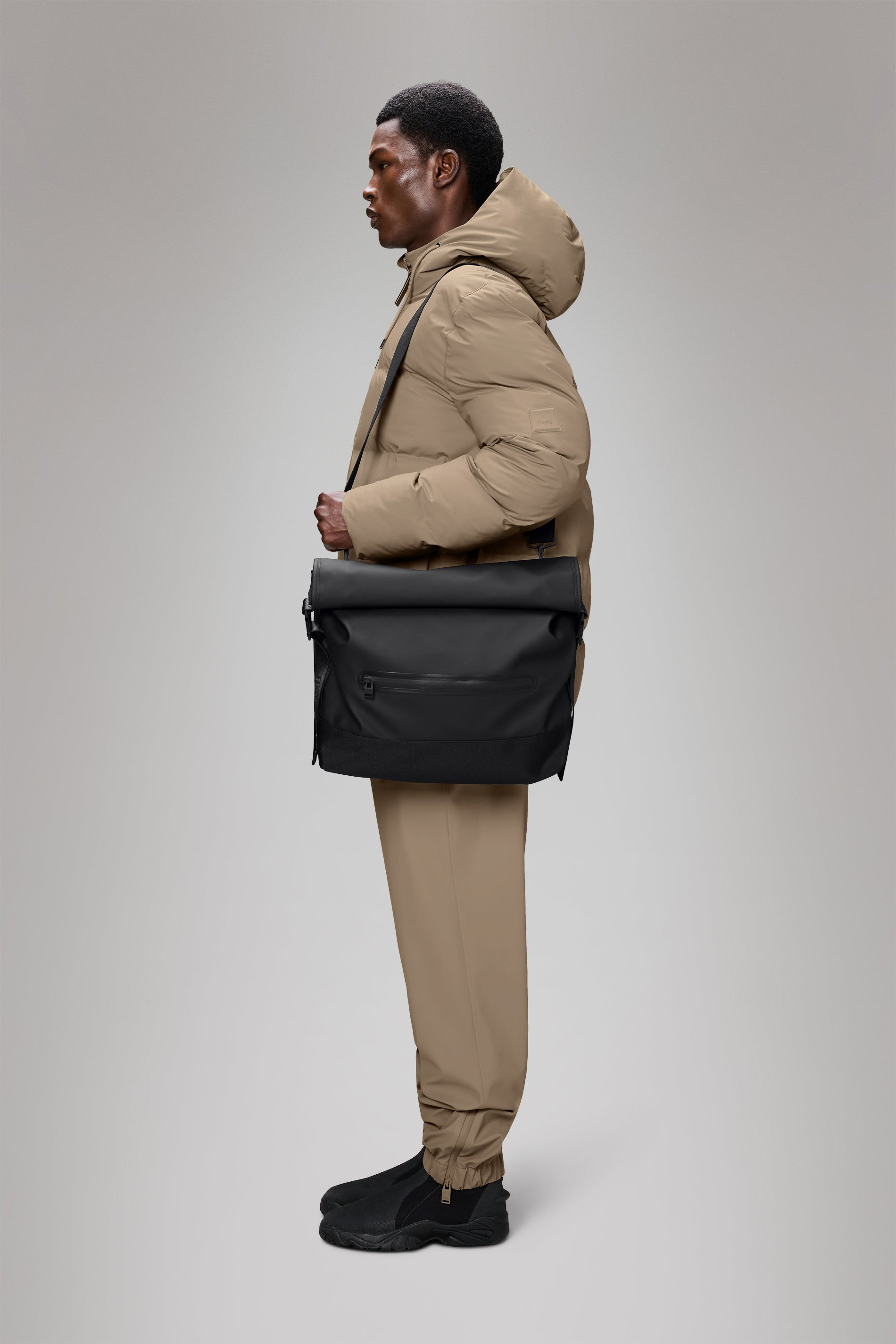 Trail Rolltop Messenger Bag - 2