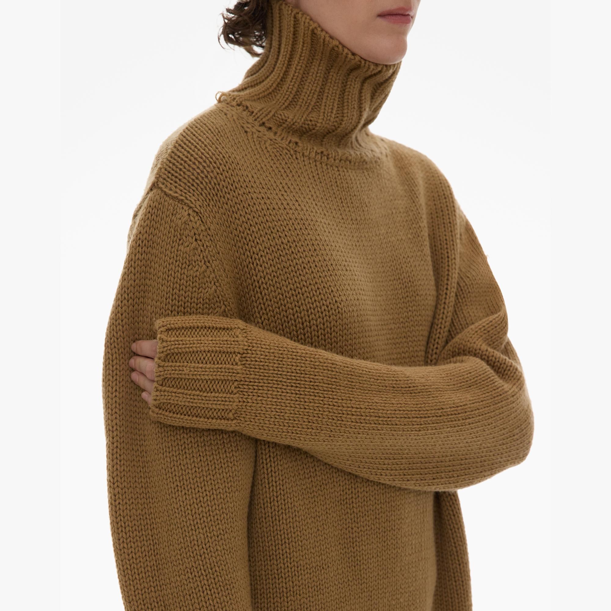 ARCHIVAL WOOL-BLEND TURTLENECK - 6