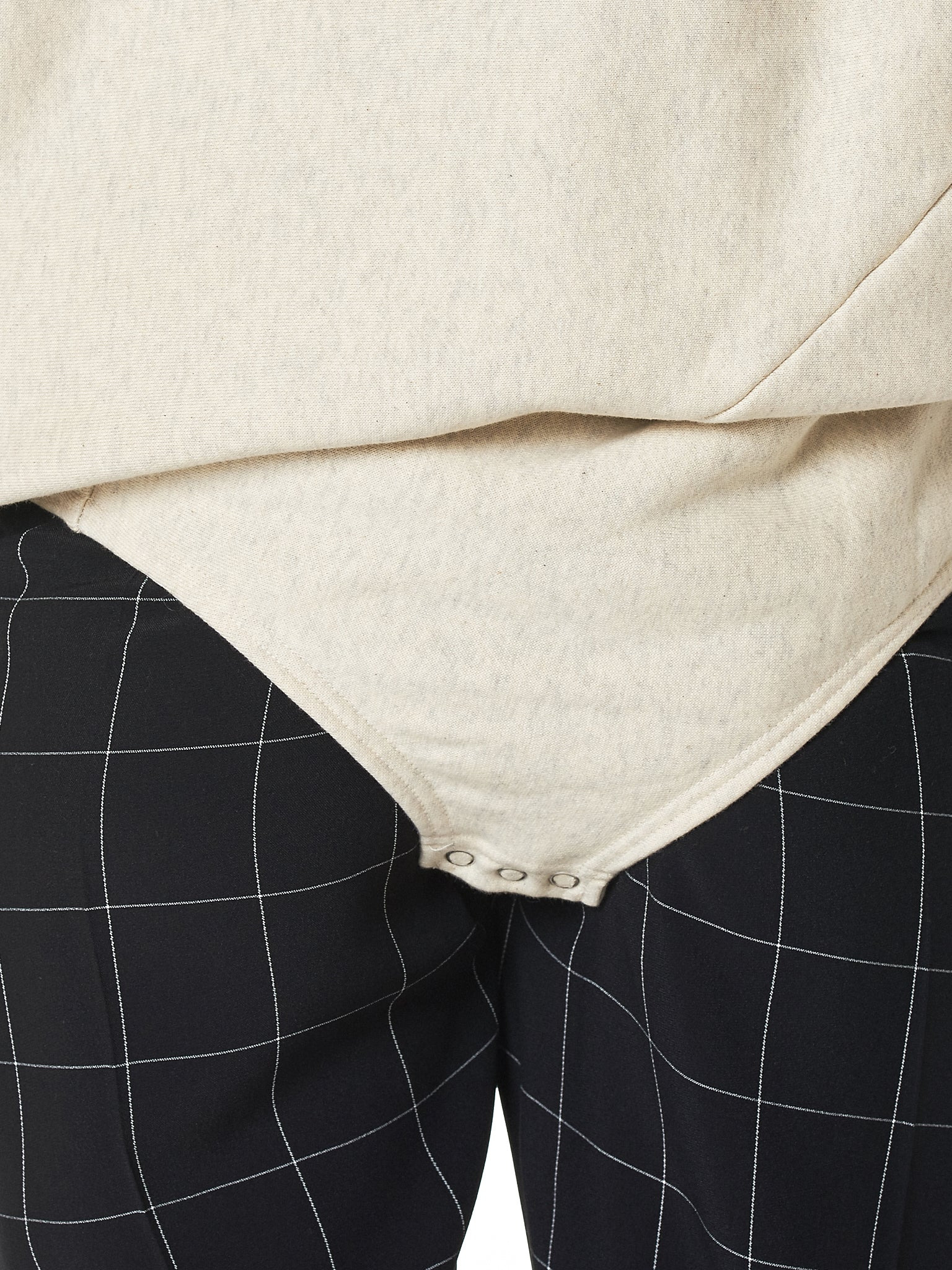 Diagonal Seam One-Piece Pullover - 6