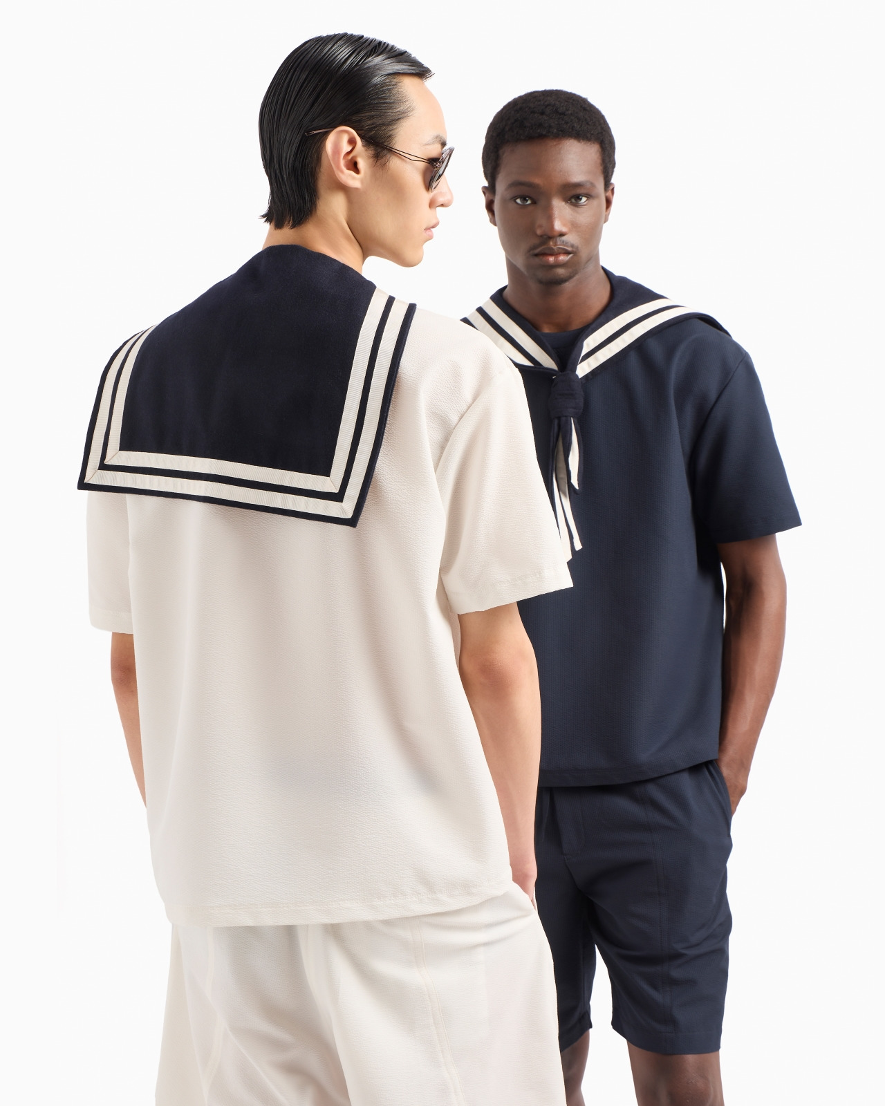 Ultra-light technical seersucker Bermuda shorts with drawstring - 6
