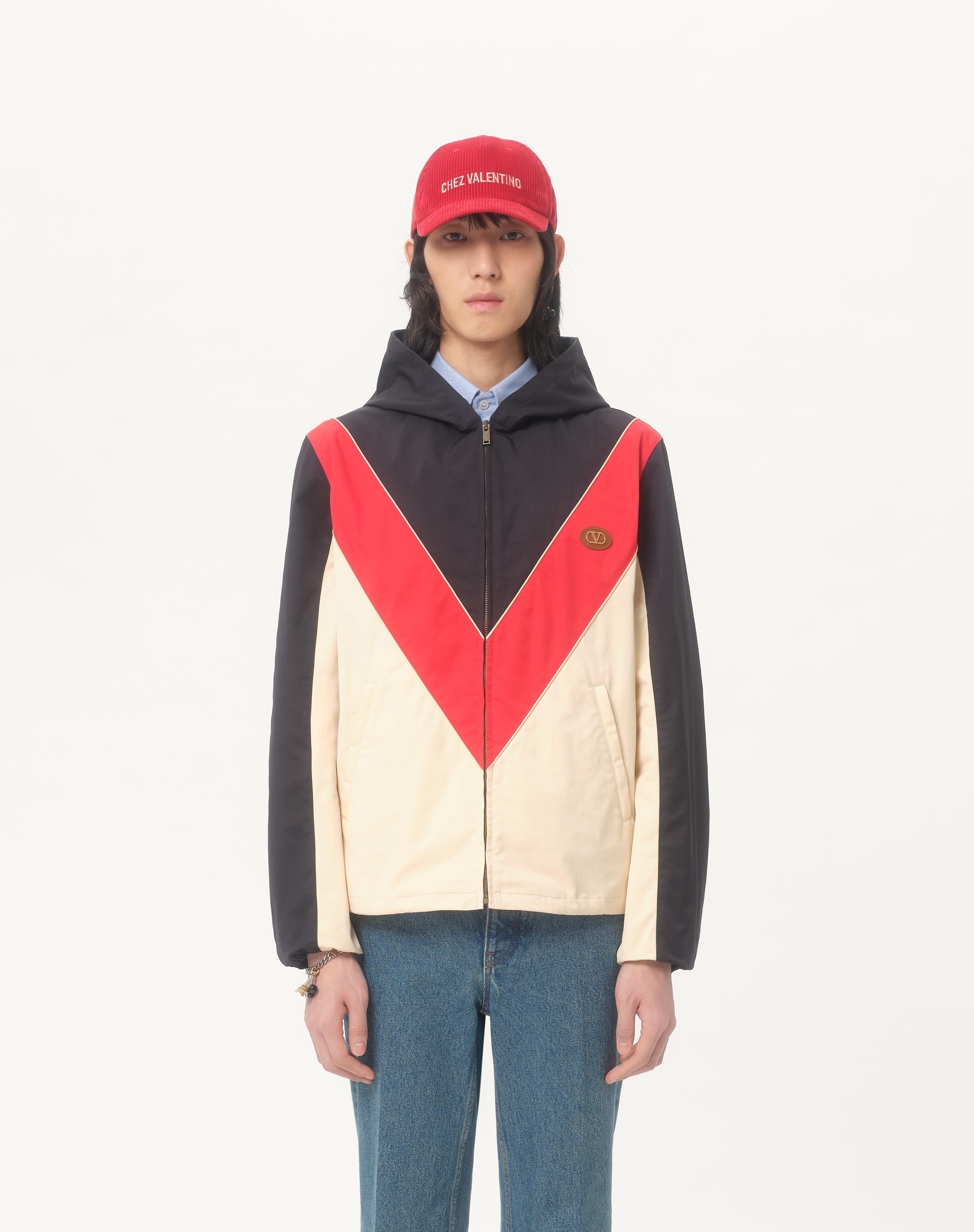 NYLON HOODED WINDBREAKER WITH VLOGO PATCH - 5
