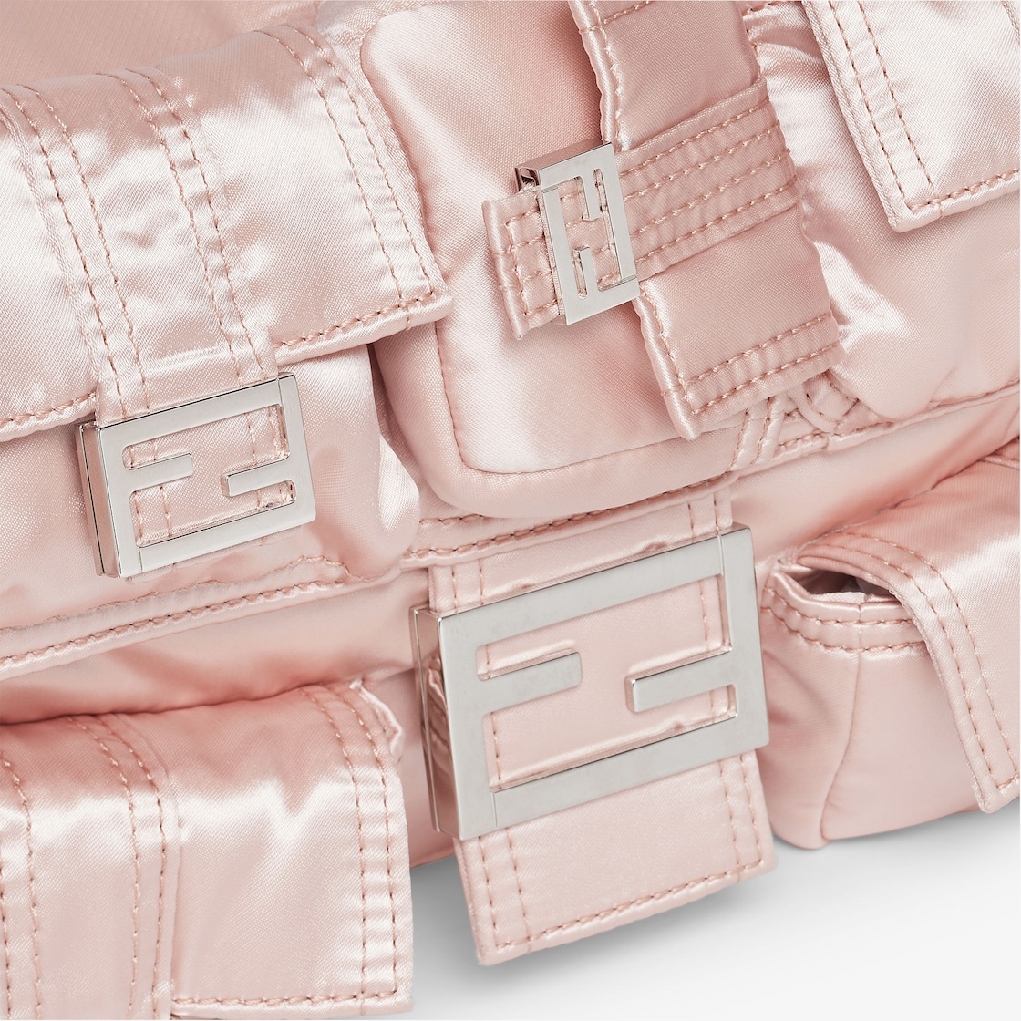 Multipocket Baguette 6