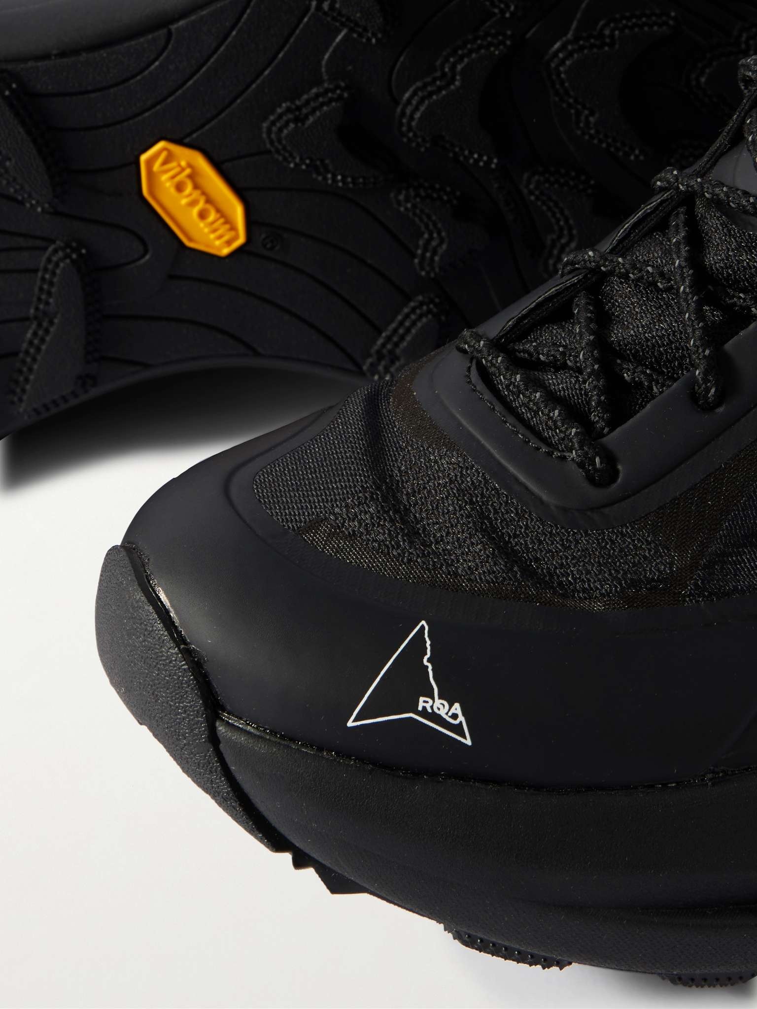 ROA Sella Leather and Mesh Sneakers | REVERSIBLE