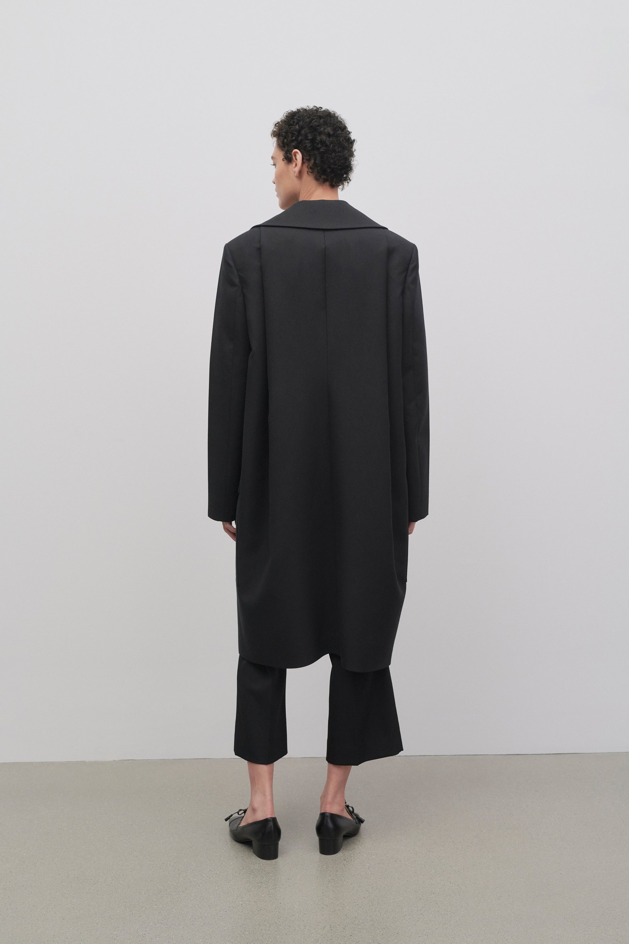 Nat Coat in Virgin Wool - 5