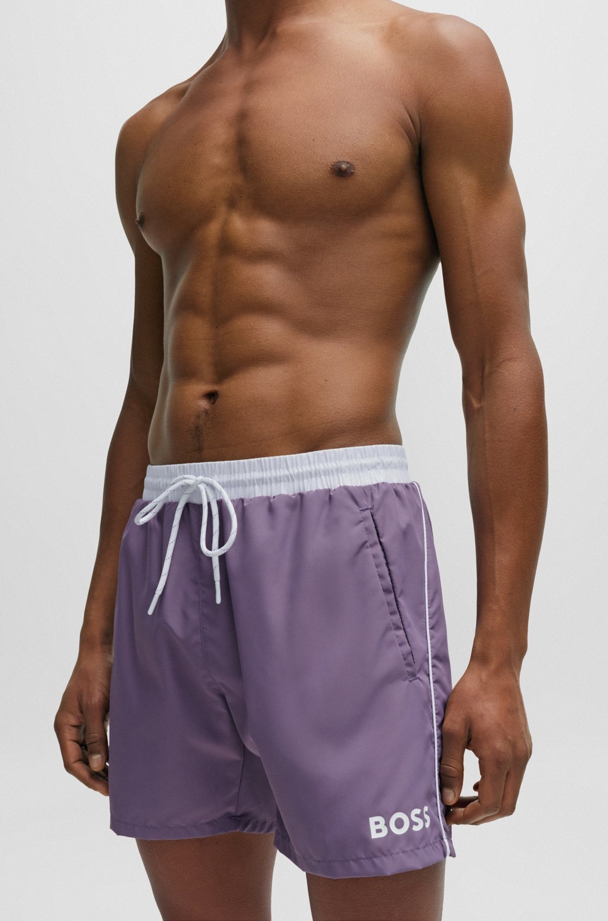 CONTRAST-LOGO SWIM SHORTS - 3