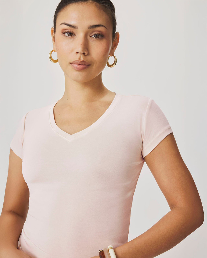 Splendid Josie Stretch V-Neck Tee outlook