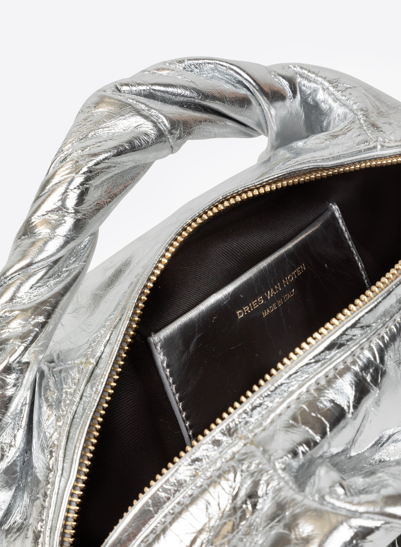 SMALL LEATHER TOTE 5