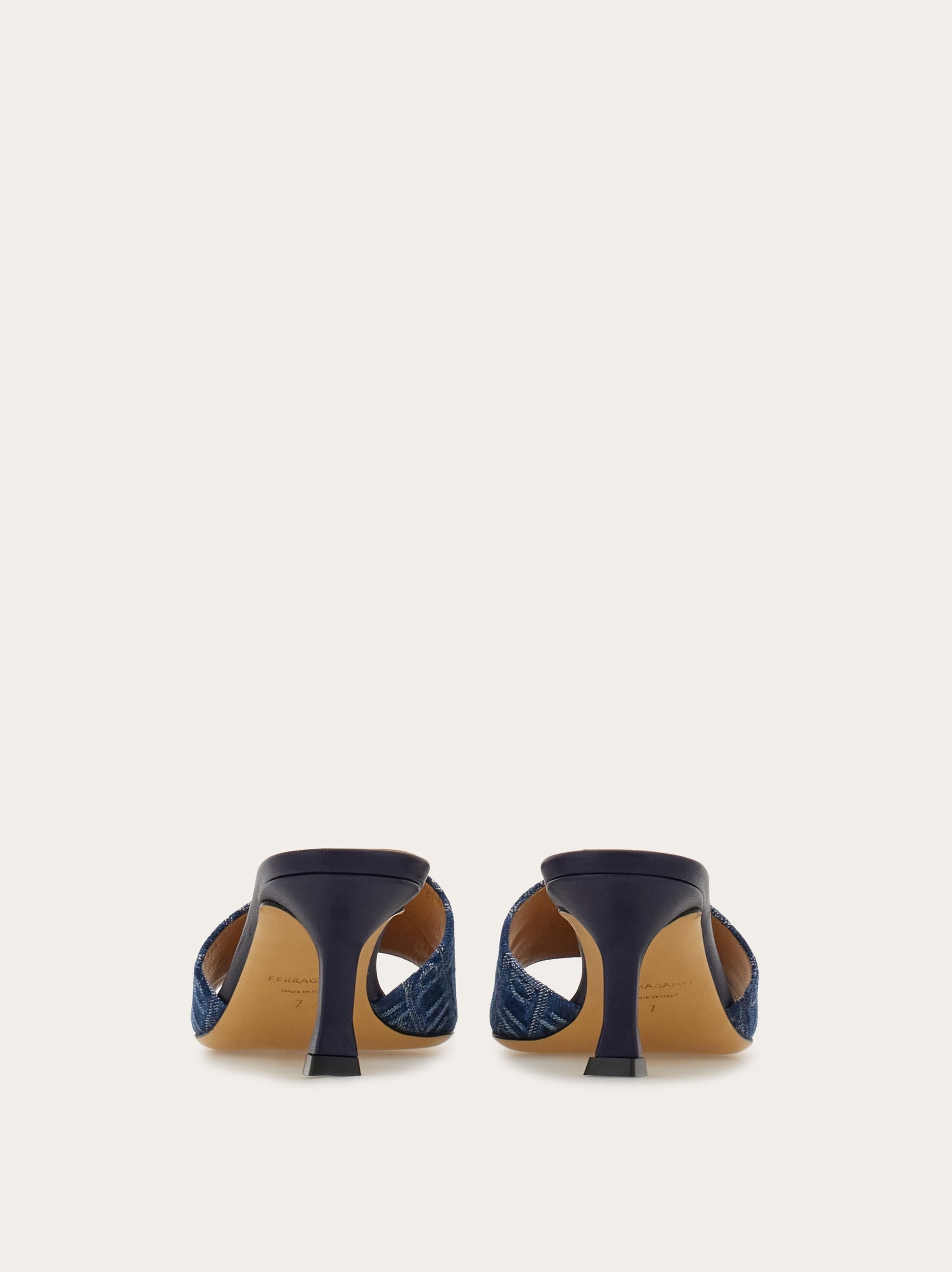 Ferragamo Monogram slide - 4