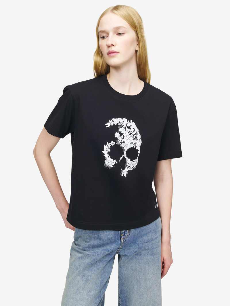 Alexander McQueen Lace Skull T-shirt outlook