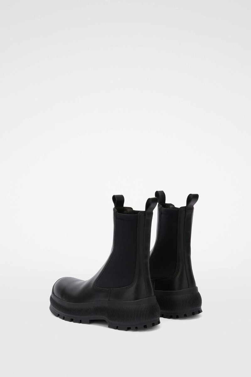 Jil Sander Chelsea Boots outlook
