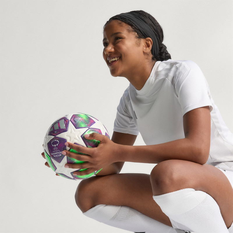 UWCL 25/26 League Stage Pro Ball 7