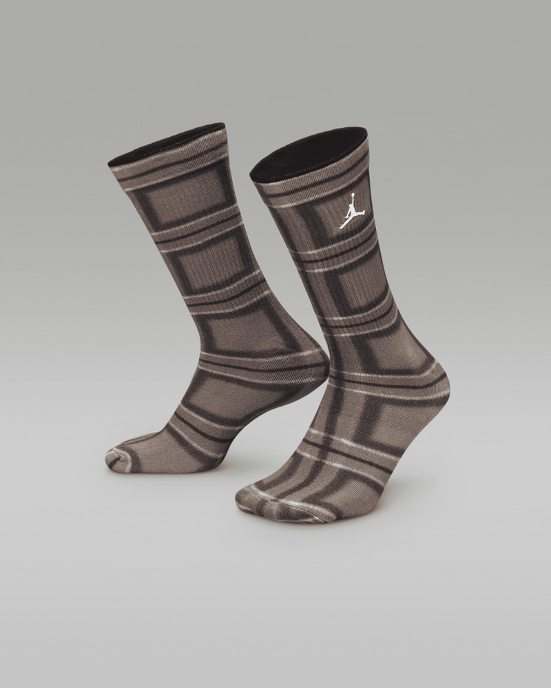 Jordan Everyday Essentials Holiday Crew Socks (1 Pair) 1