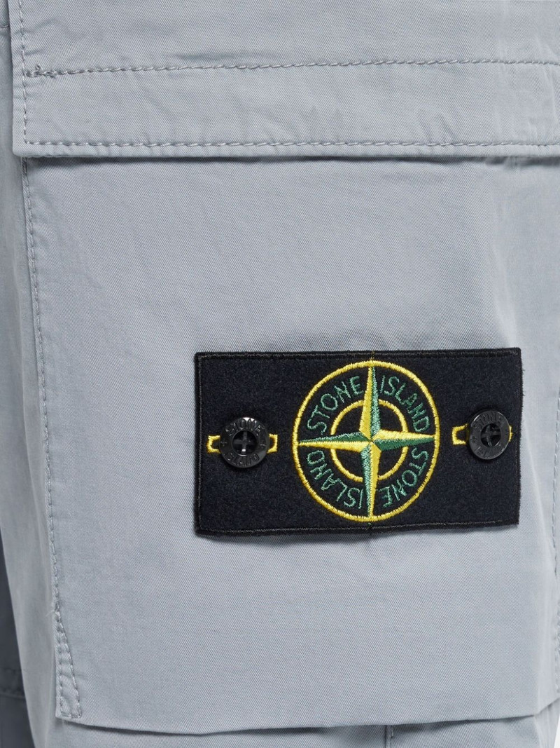 Compass-badge trousers 5