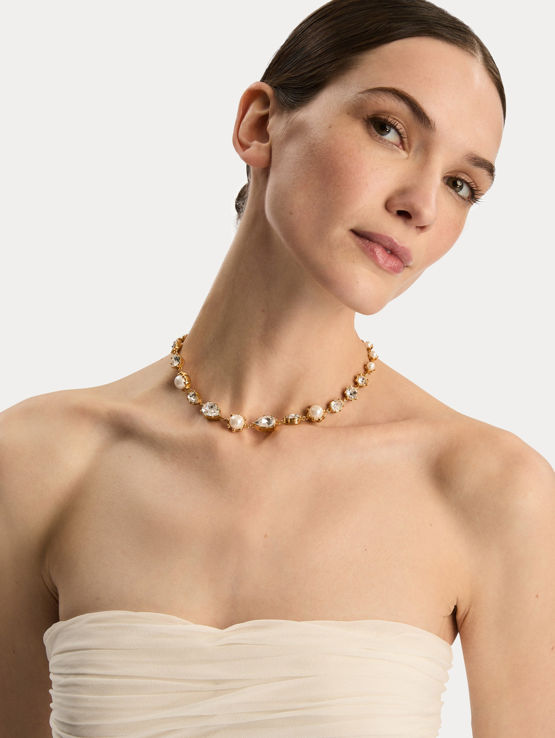 FACETED CRYSTAL NECKLACE - 3