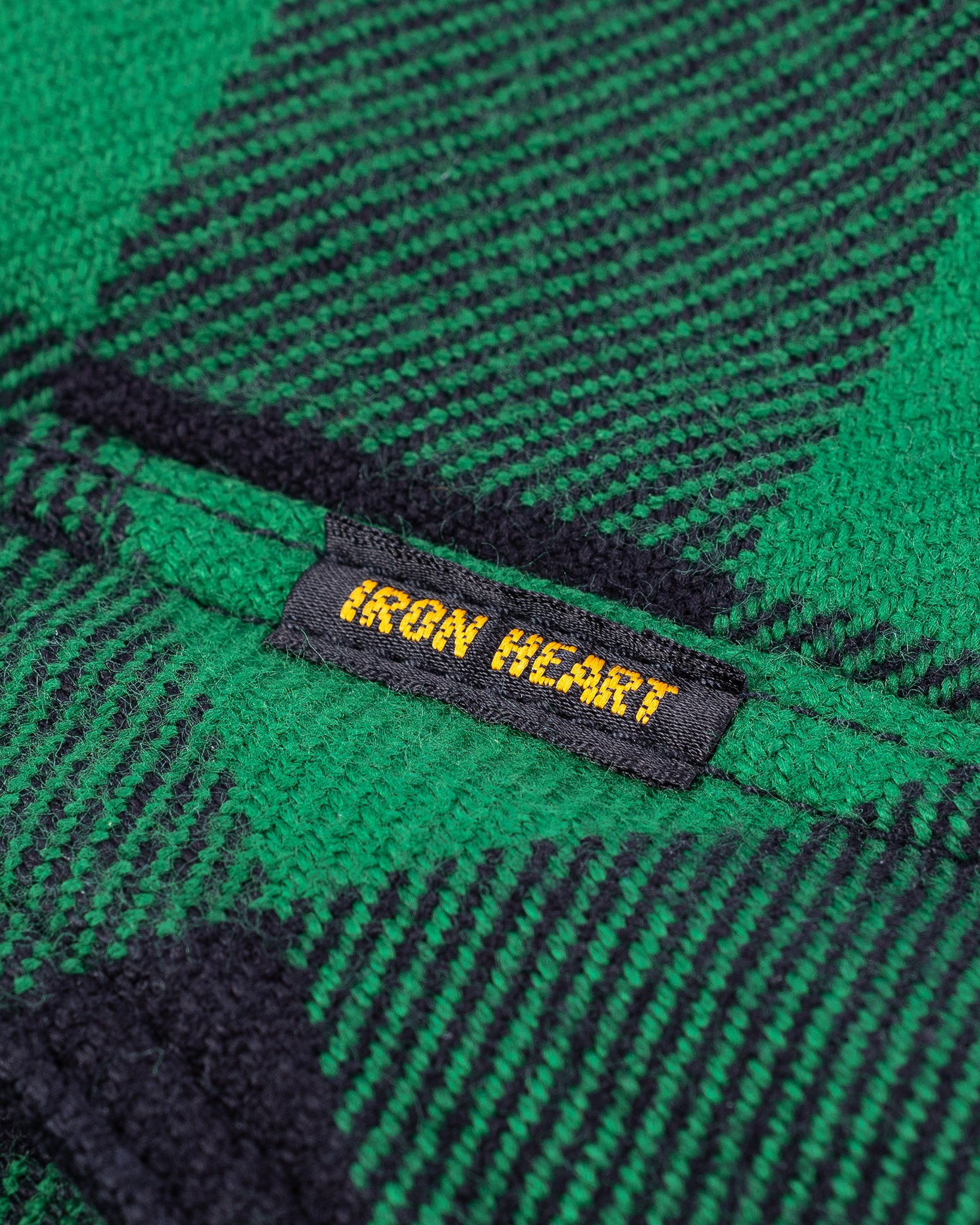 IHSH-232-GRN Ultra Heavy Flannel Buffalo Check Western Shirt - Green/Black - 17