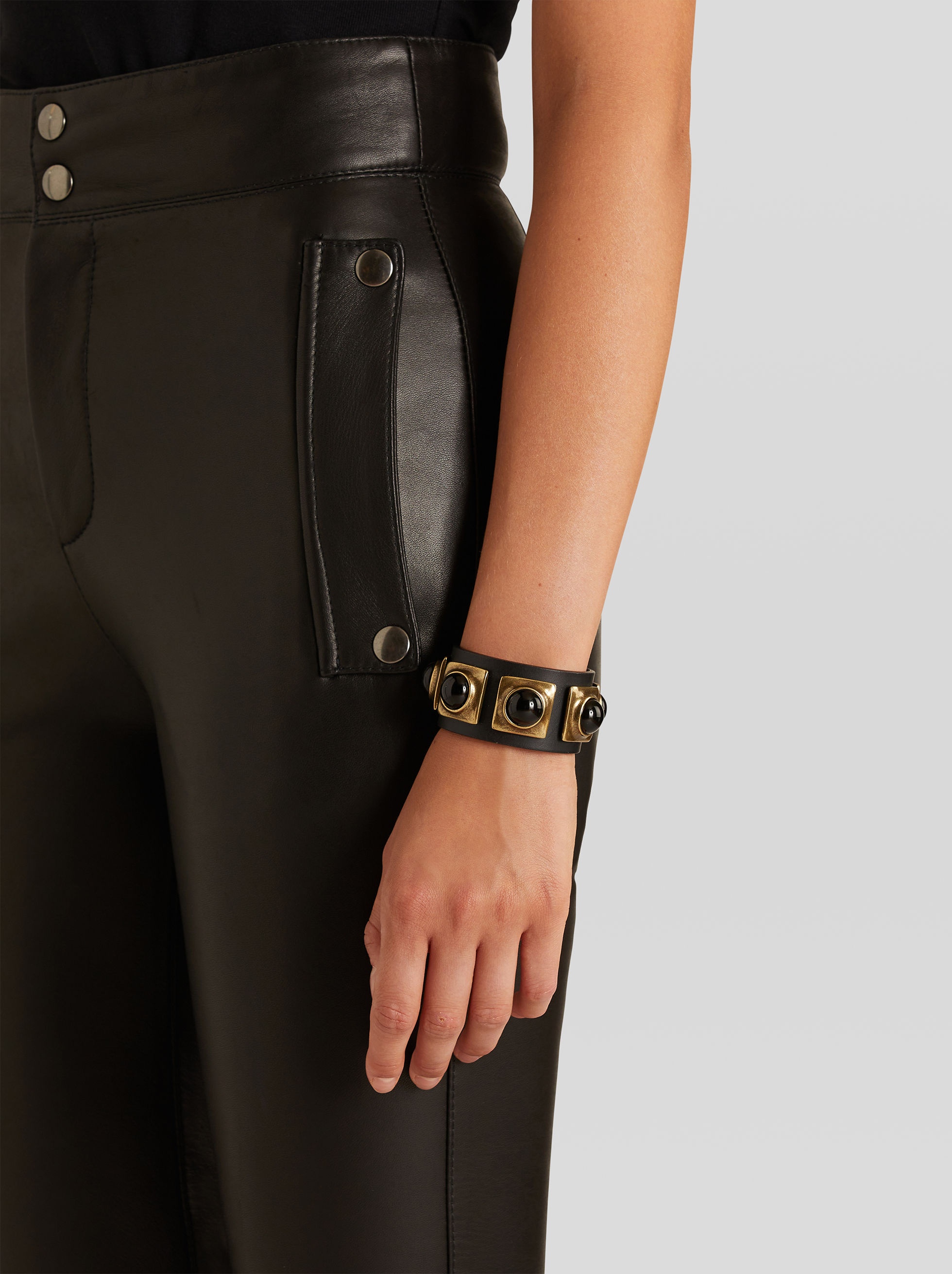 MAXI LEATHER BRACELET WITH STUDS AND STONES - 2
