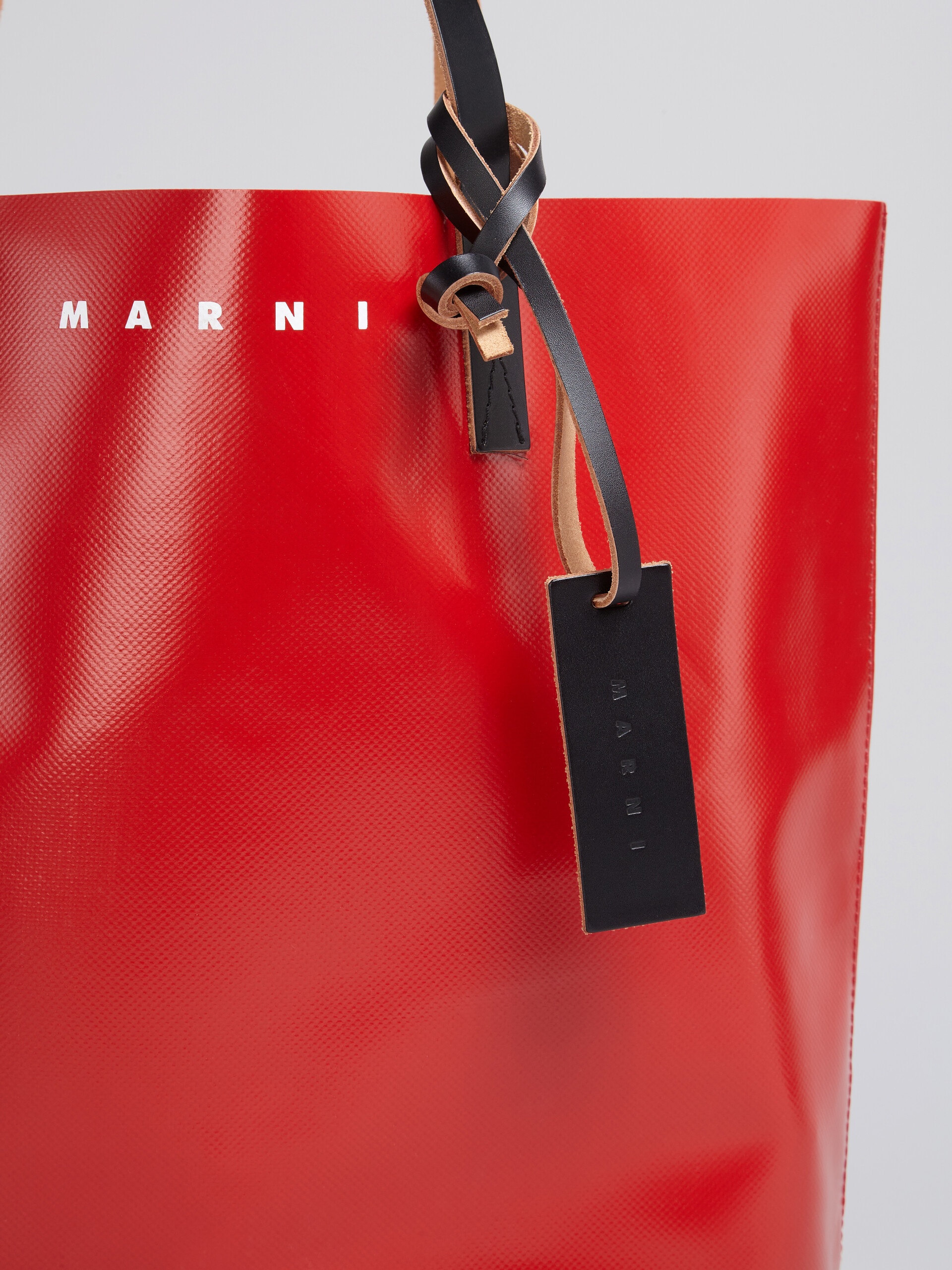 RED AND GREY PVC SHOPPING BAG WITH CALF LEATHER HANDLES - 4