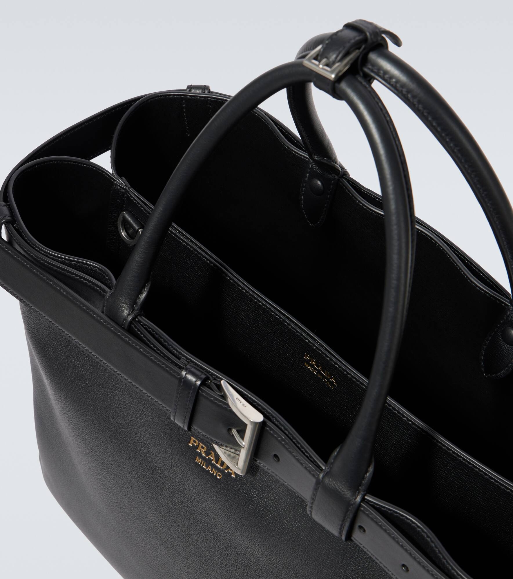 Prada Buckle leather tote bag - 4