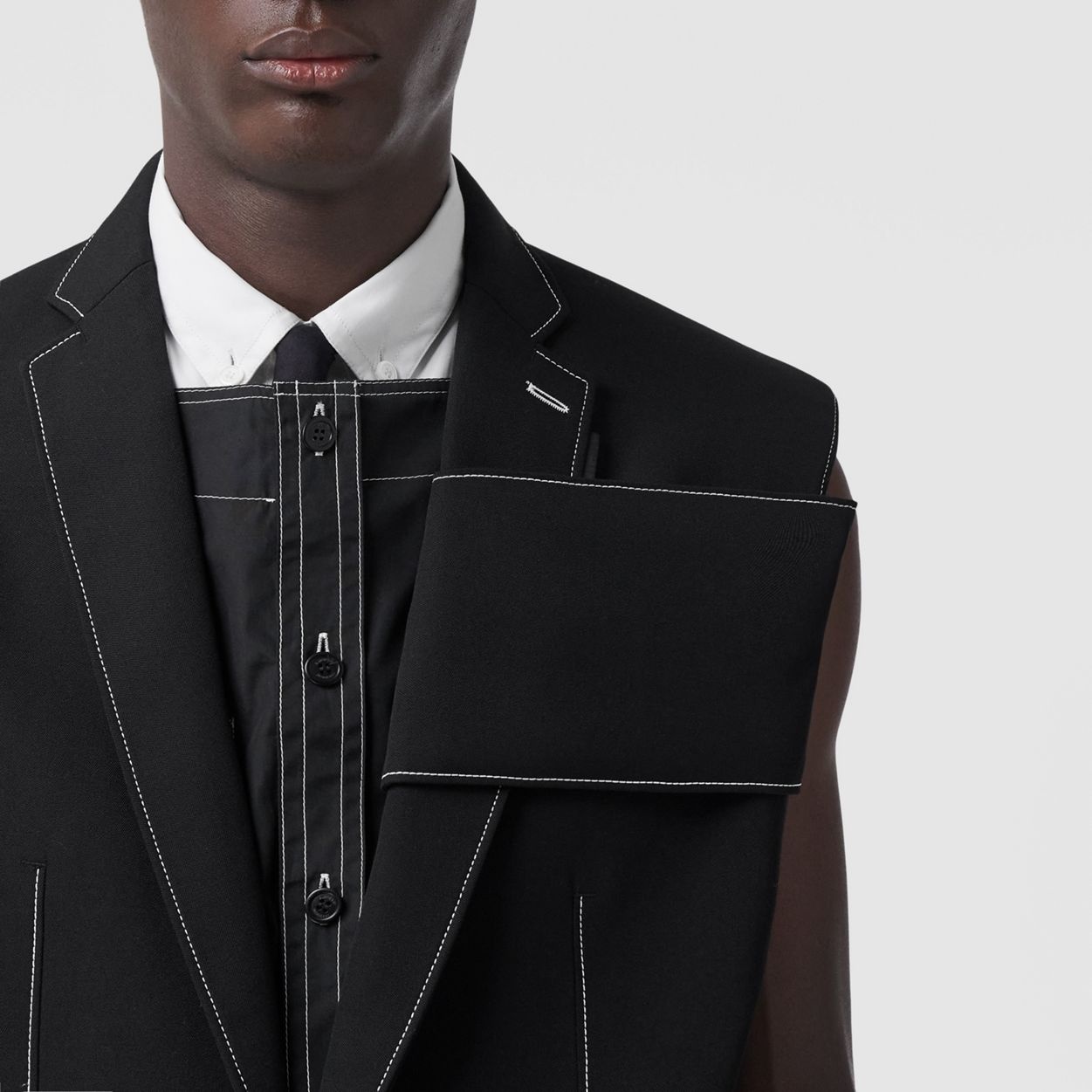 Sleeveless Grain de Poudre Wool Tailored Jacket - 3