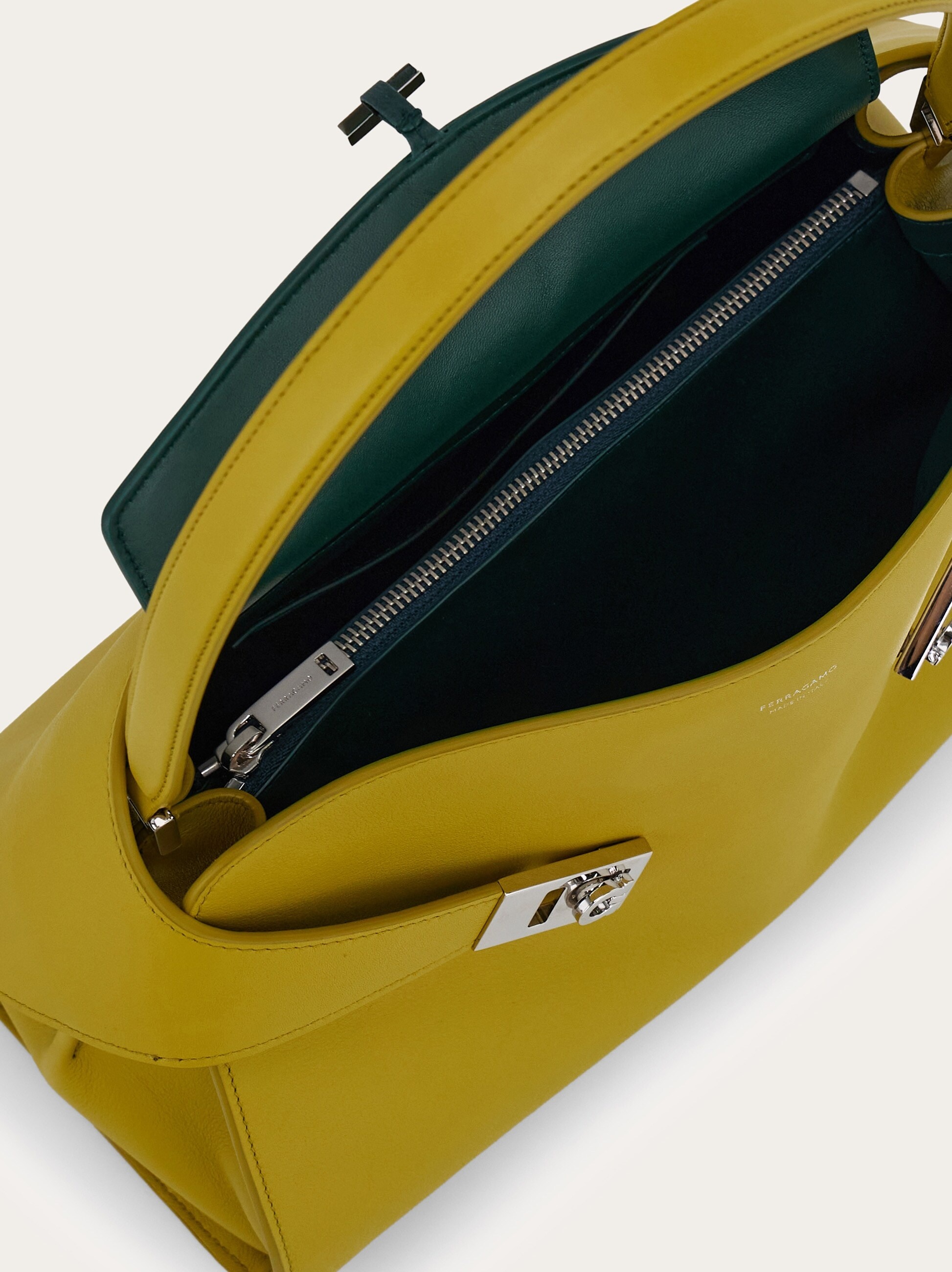 Hug soft bicolor shoulder bag (M) - 6