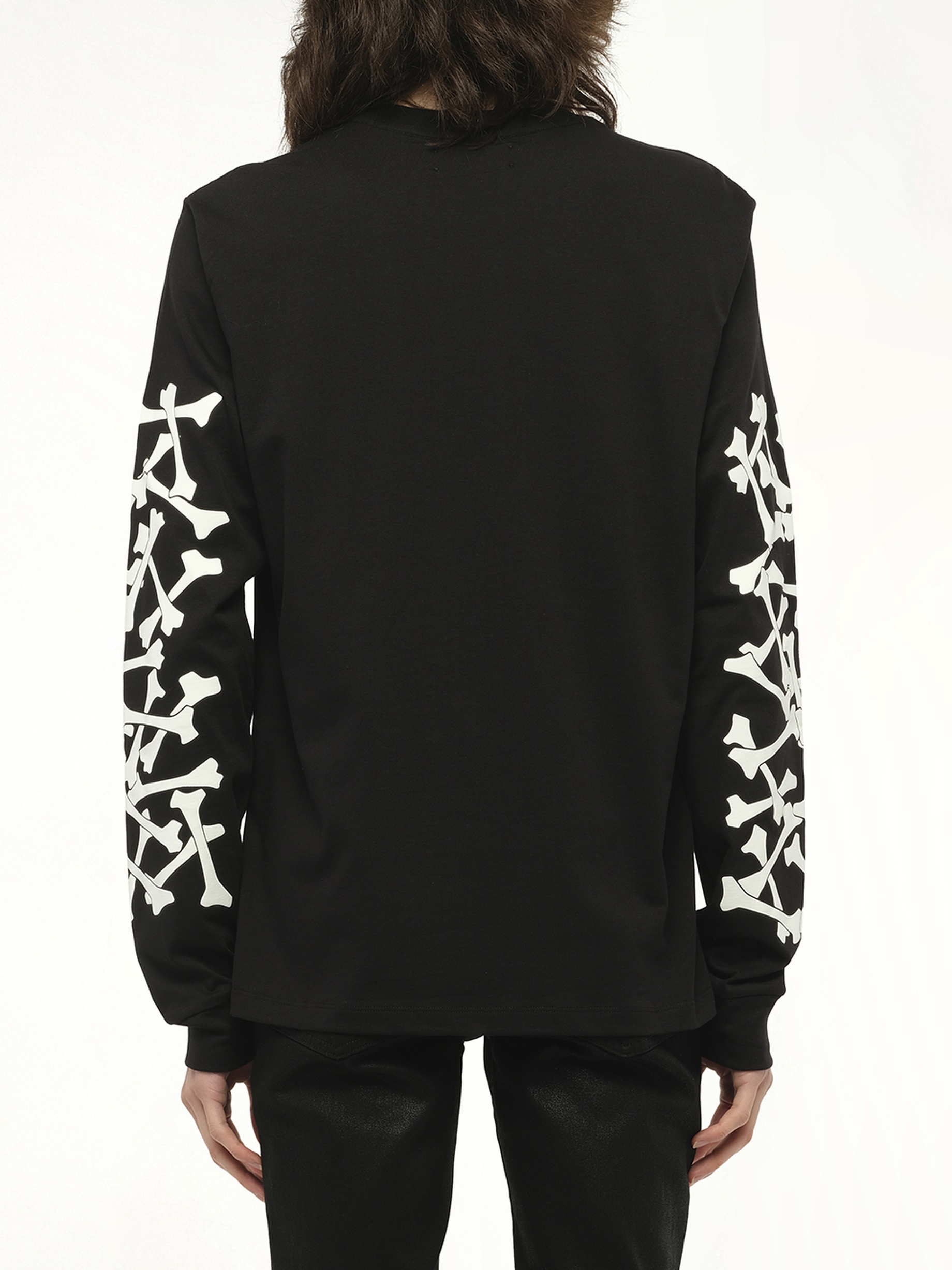 Bones Stacked L/S T-Shirt in Black - 6