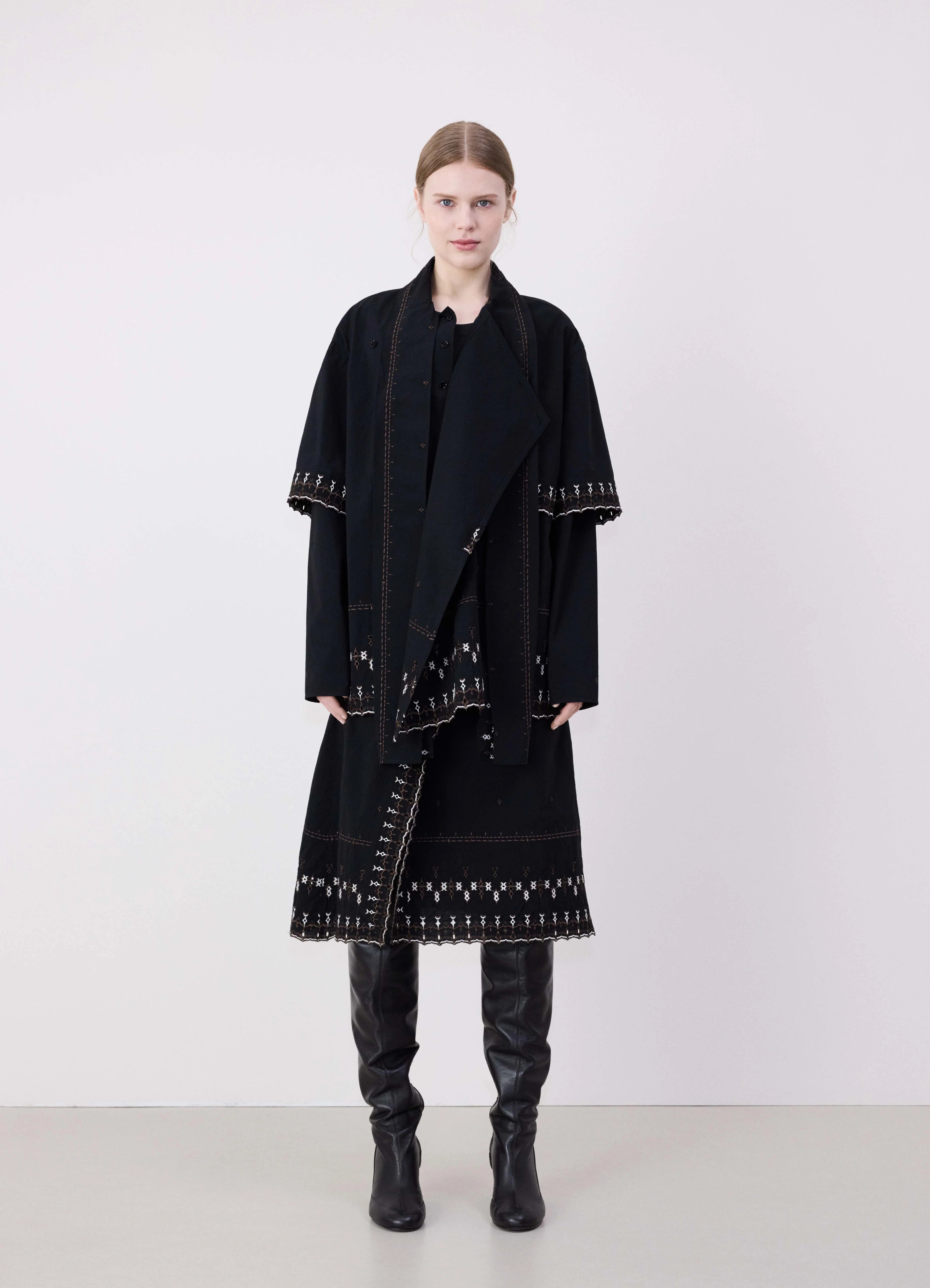 EMBROIDERED ASYMMETRICAL BLOUSE - 2