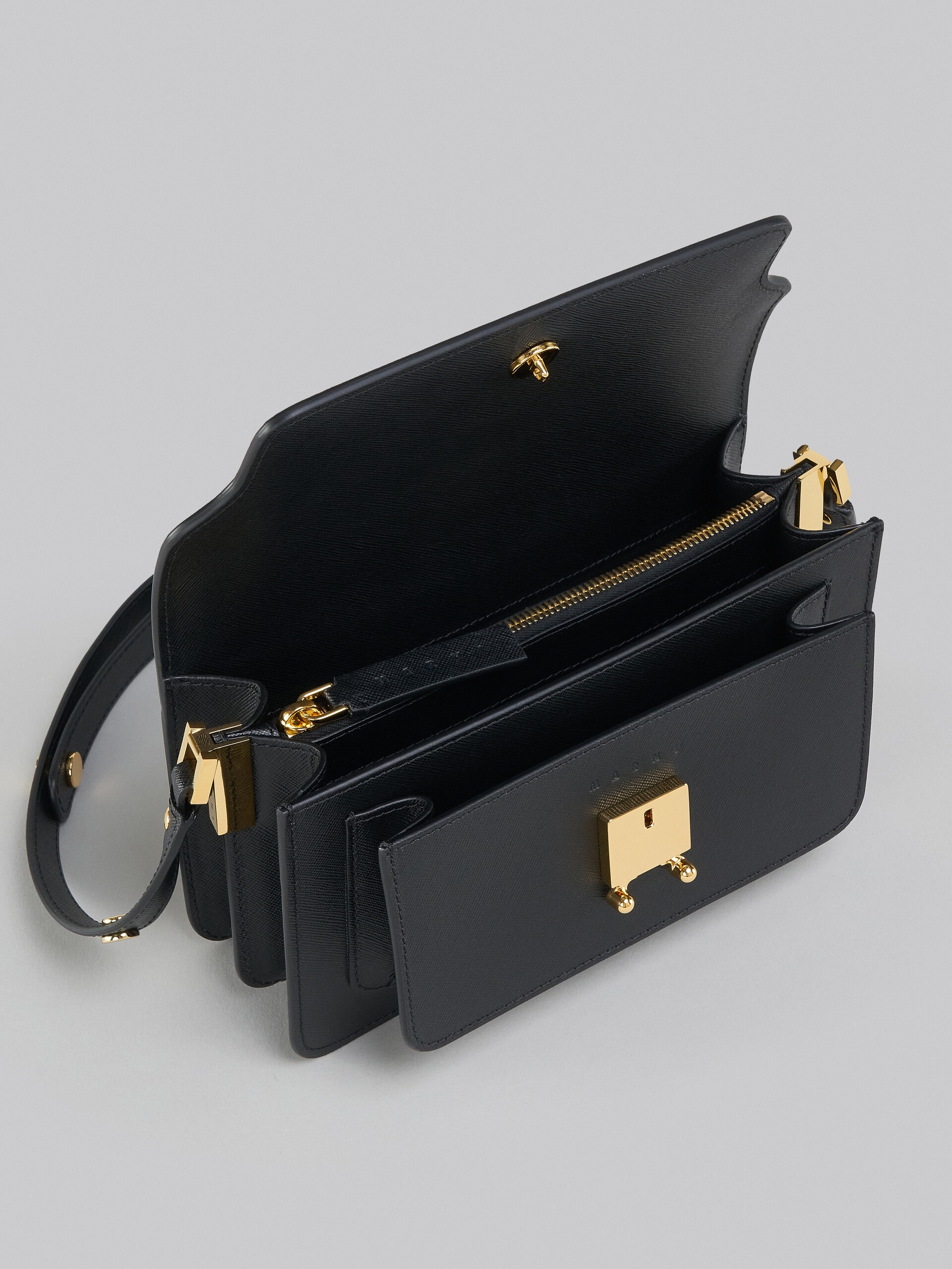 TRUNK BAG E/W IN BLACK SAFFIANO LEATHER - 4