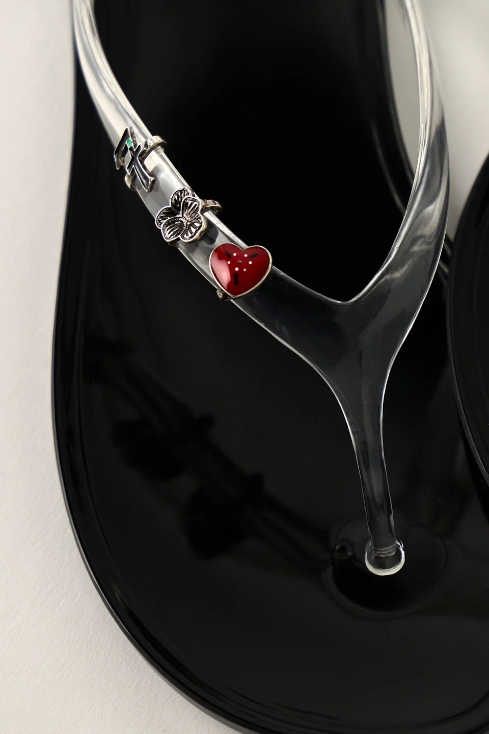 Sandal Charm Set - 1