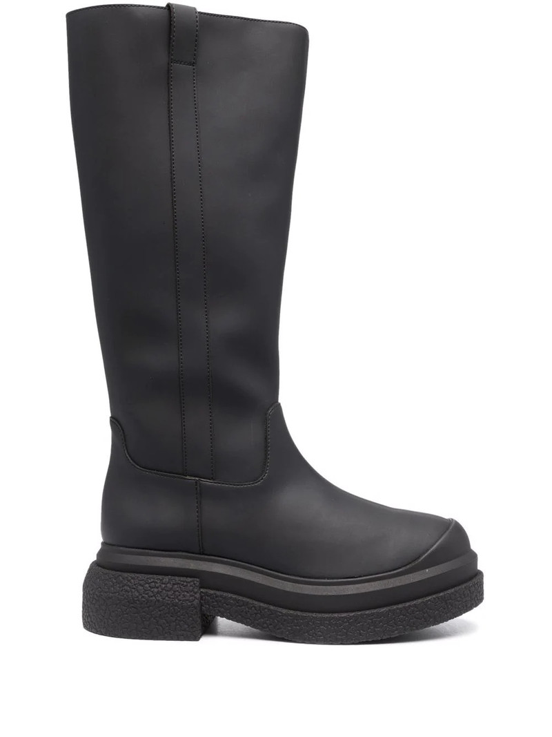 knee-length boots 1