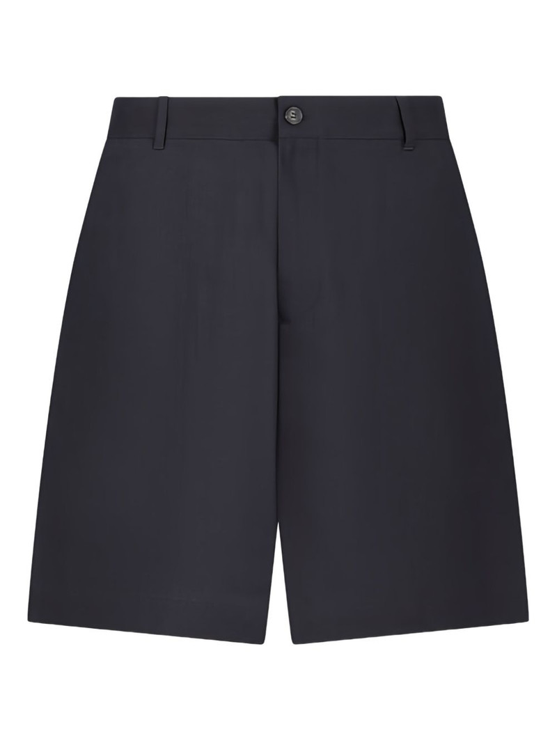 button-fastening shorts 1