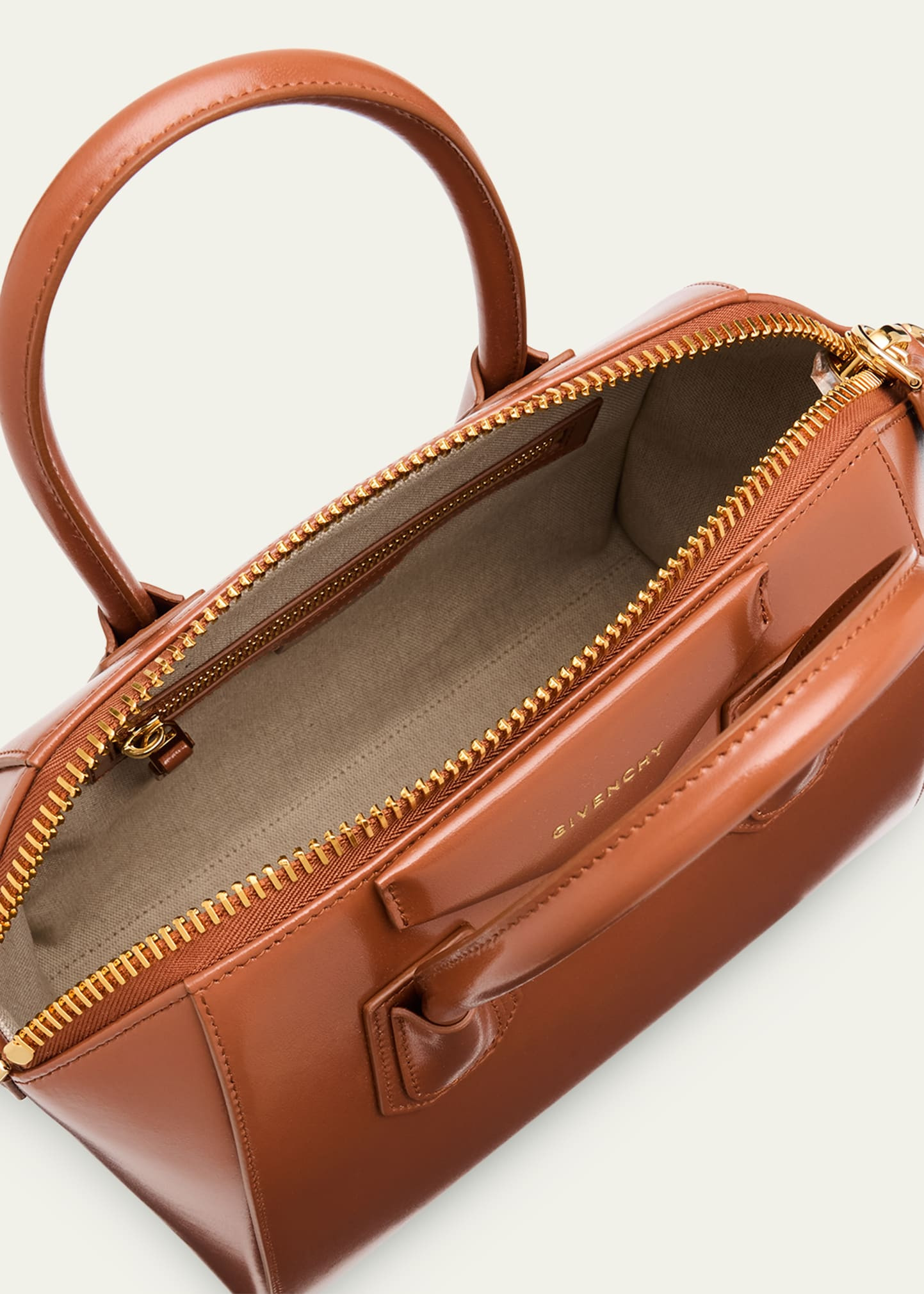 Antigona Small Top-Handle Bag in Box Leather - 4
