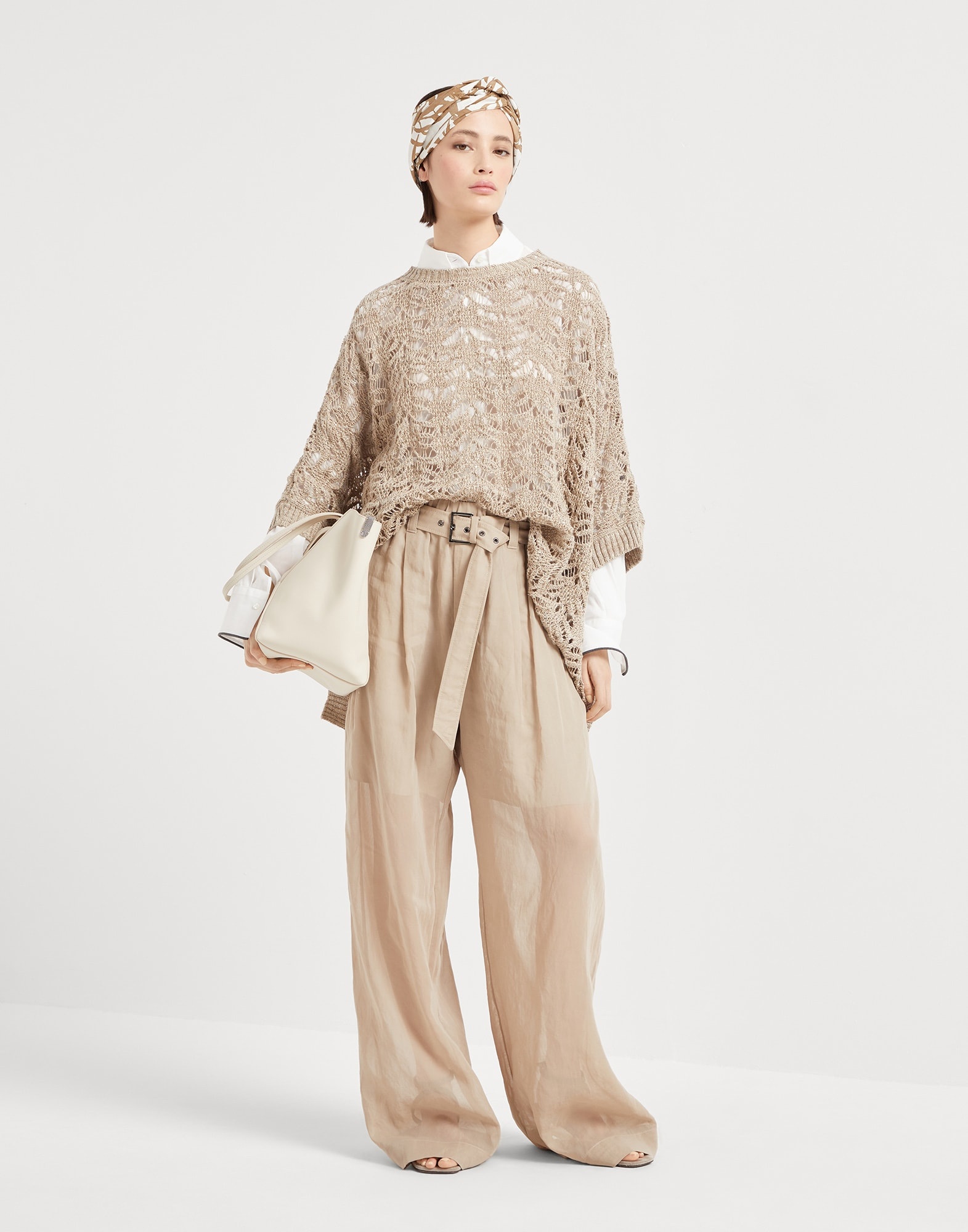 Foliage lace knit poncho in linen and silk Diamond yarn - 5