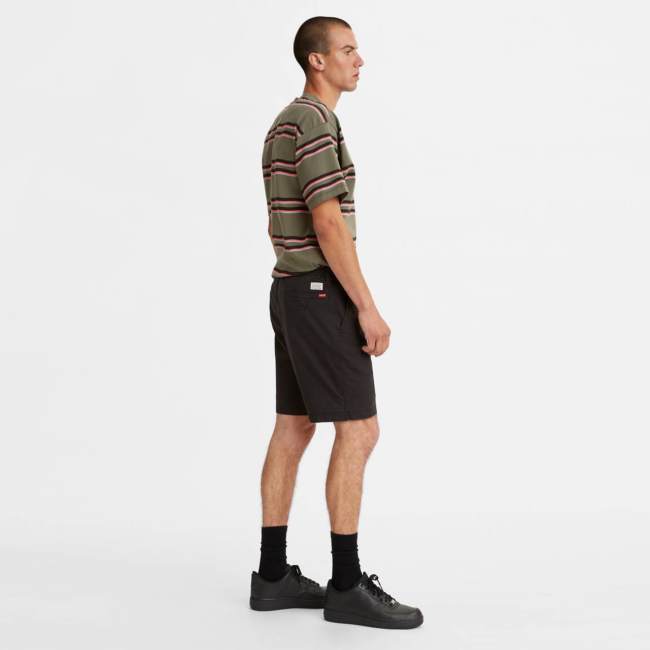 LEVI'S® XX CHINO EZ WAIST 8" MEN'S SHORTS - 4