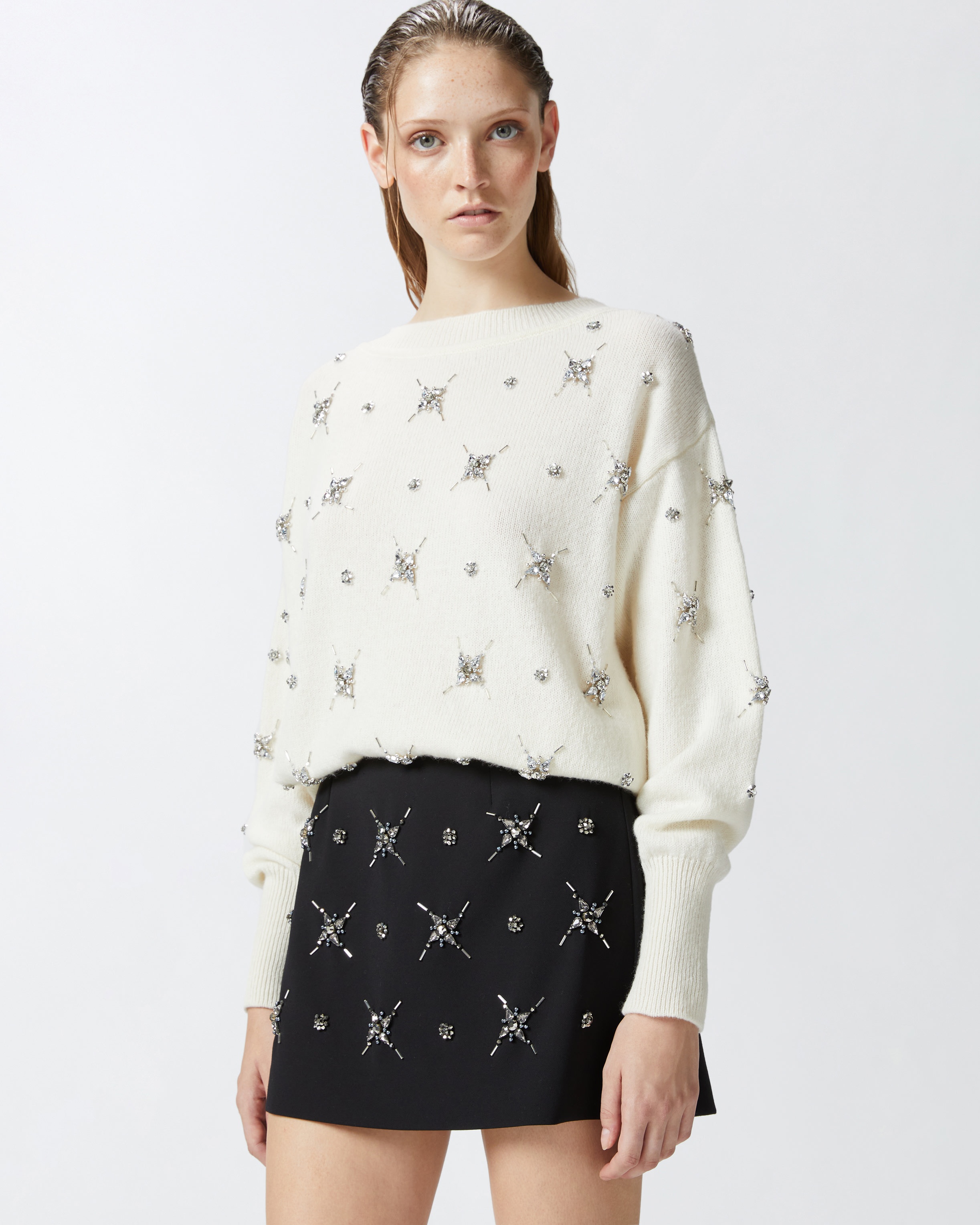 ELEGANT SWEATER WITH RHINESTONE JEWEL EMBROIDERY - 2