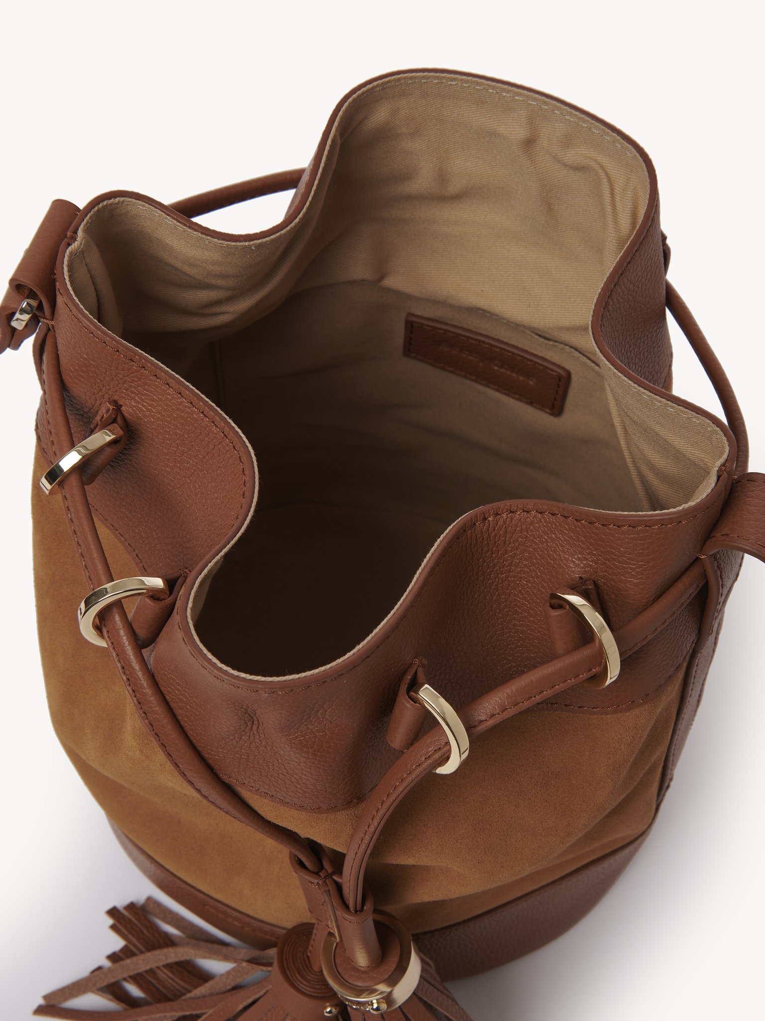 VICKI BUCKET BAG - 3