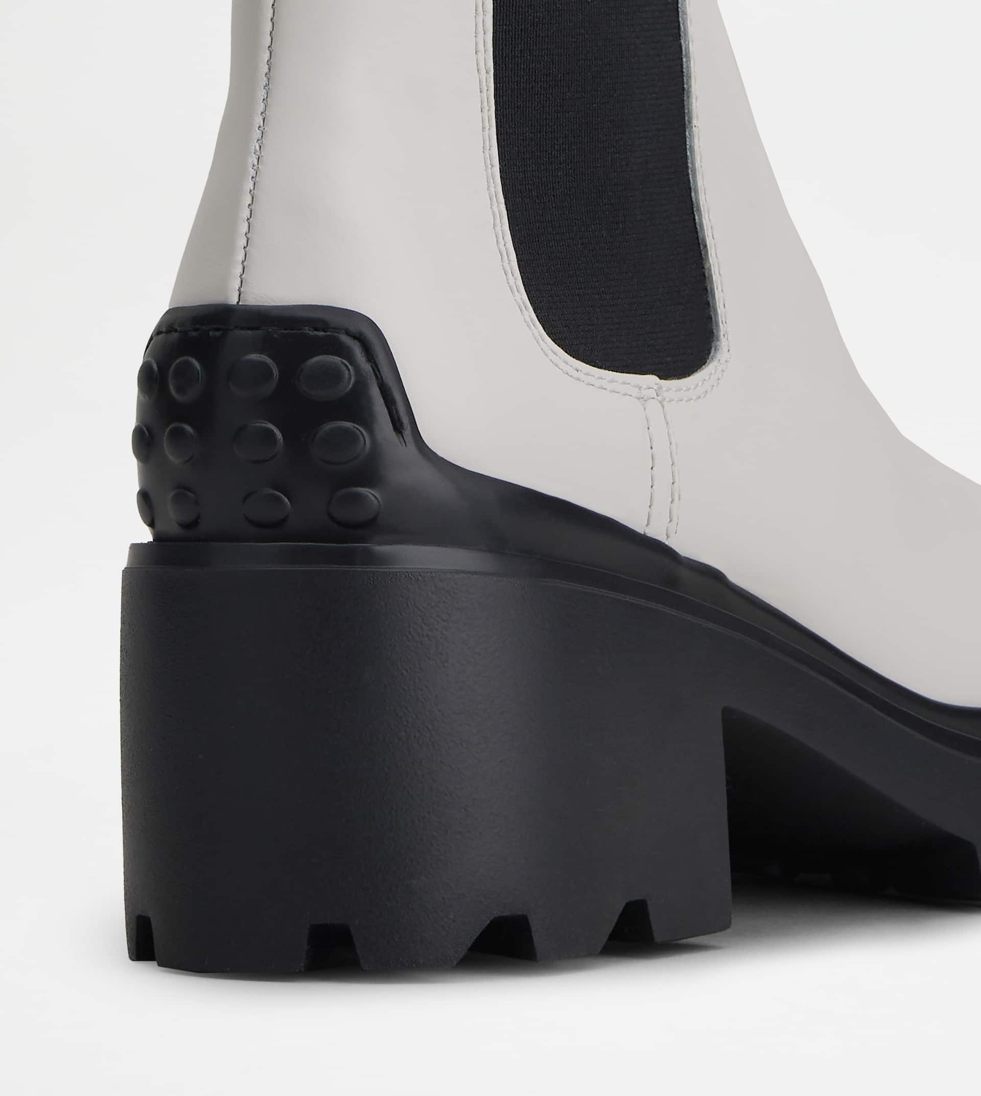 TOD'S ANKLE BOOTS IN LEATHER - GREY - 4