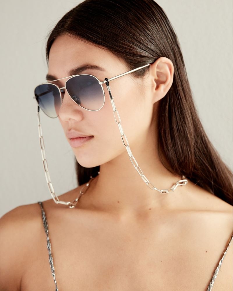 HIP CHAIN - 3