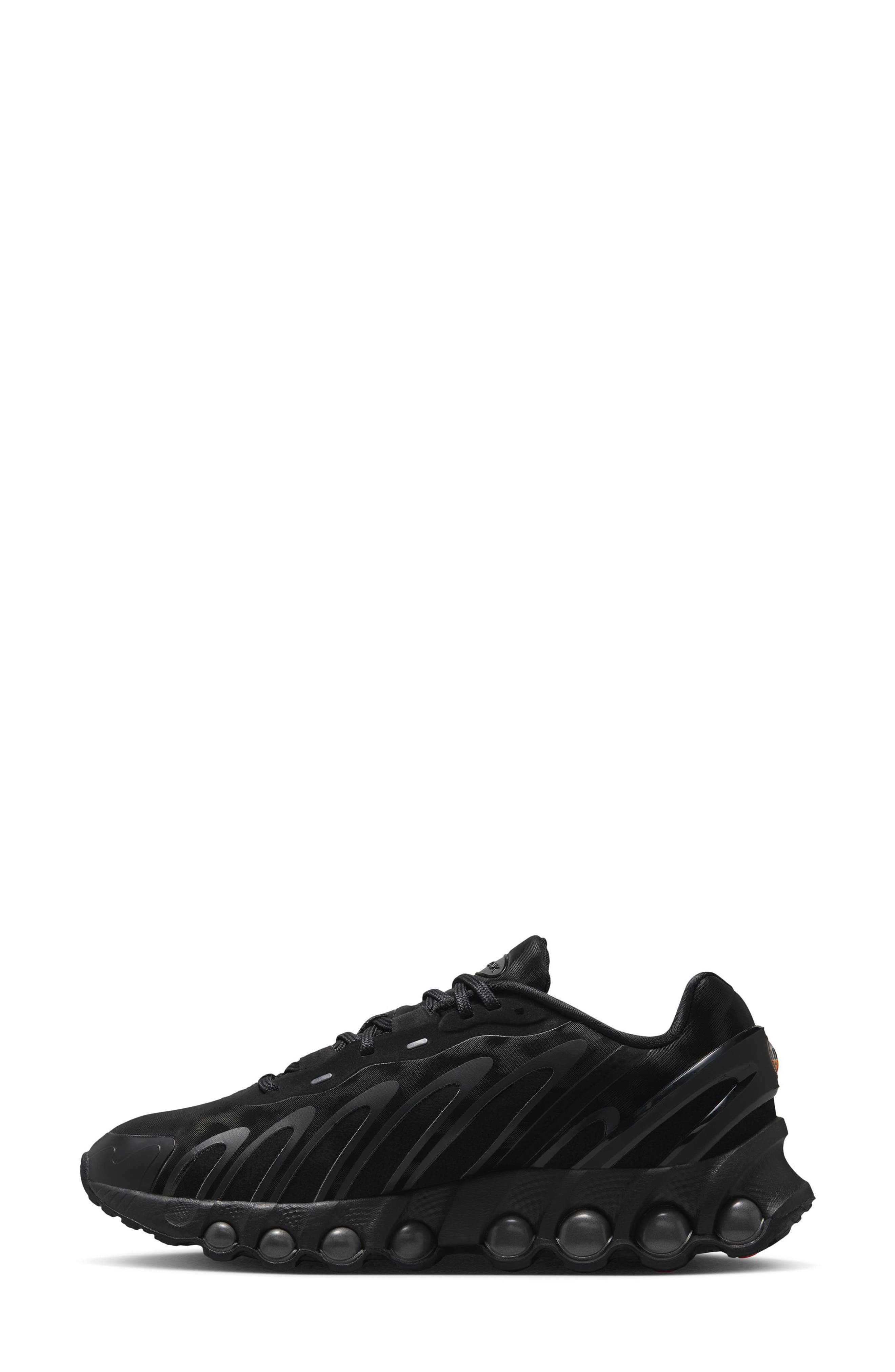 Nike Air Max Dn8 SE Sneaker in Black/Dark Grey/Anthracite at Nordstrom - 6