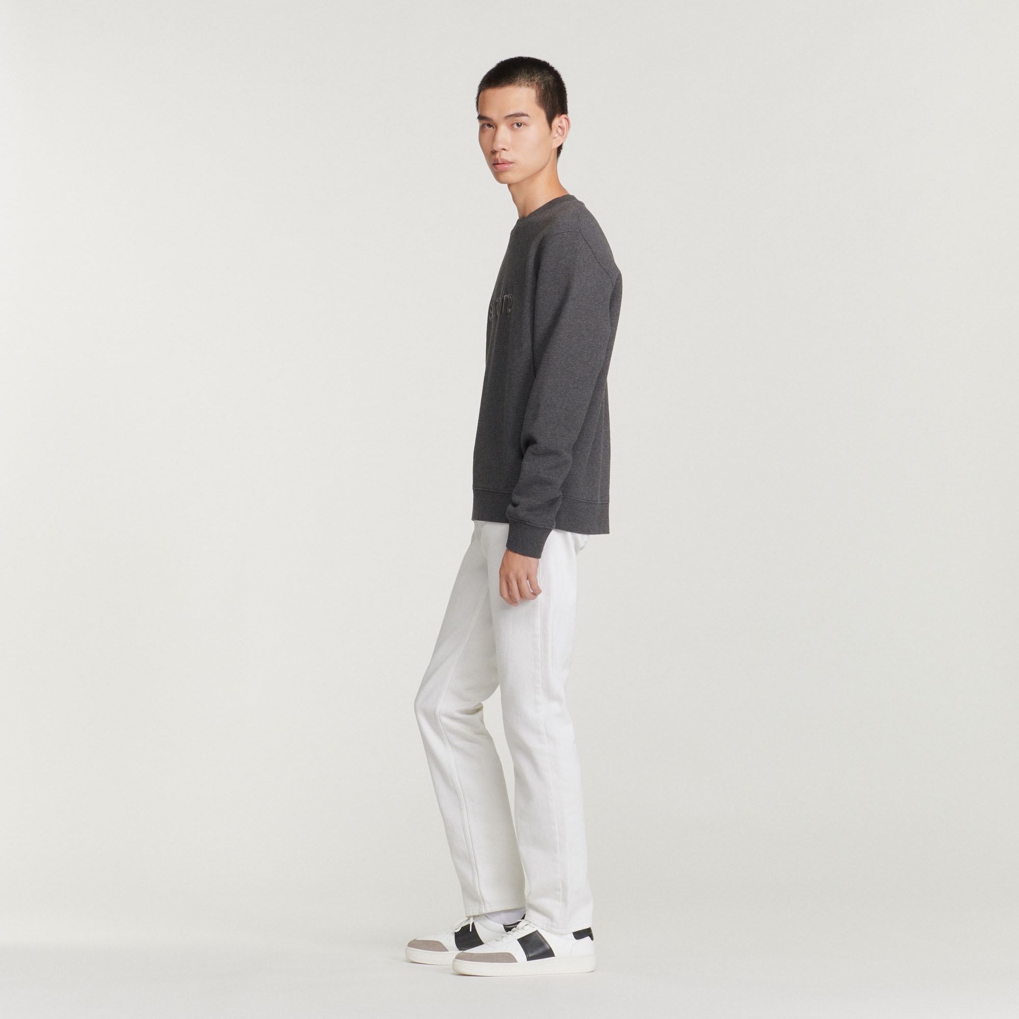 Round neck sweatshirt - 7