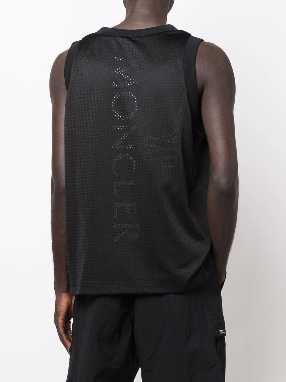 logo-patch mesh vest - 2